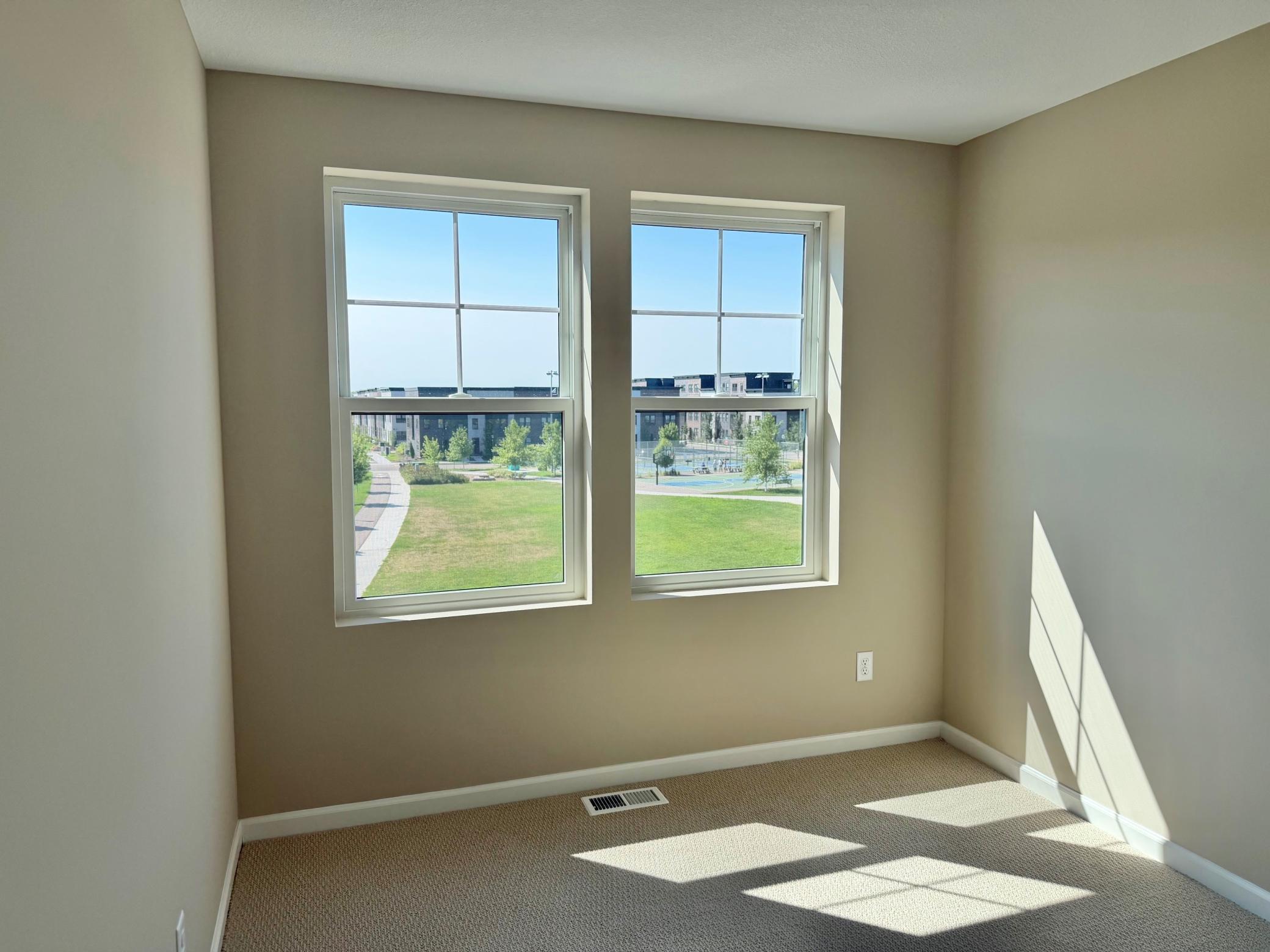 2265 Beechwood Avenue Property Photo 22