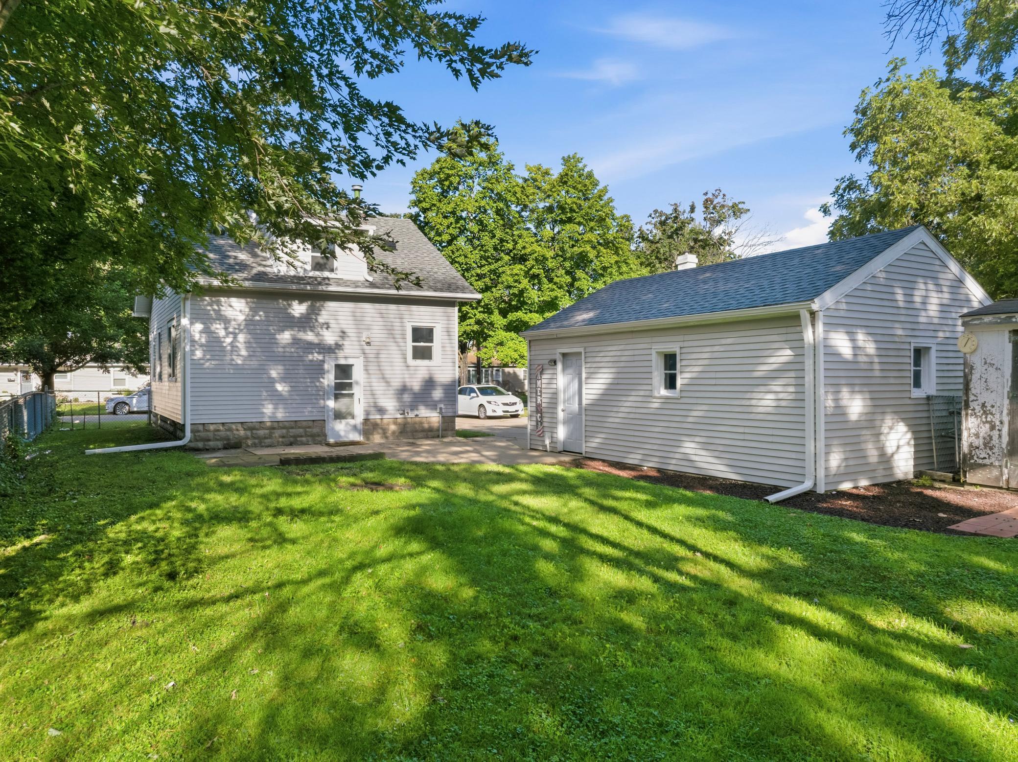 1202 11th Street Nw Property Photo 4