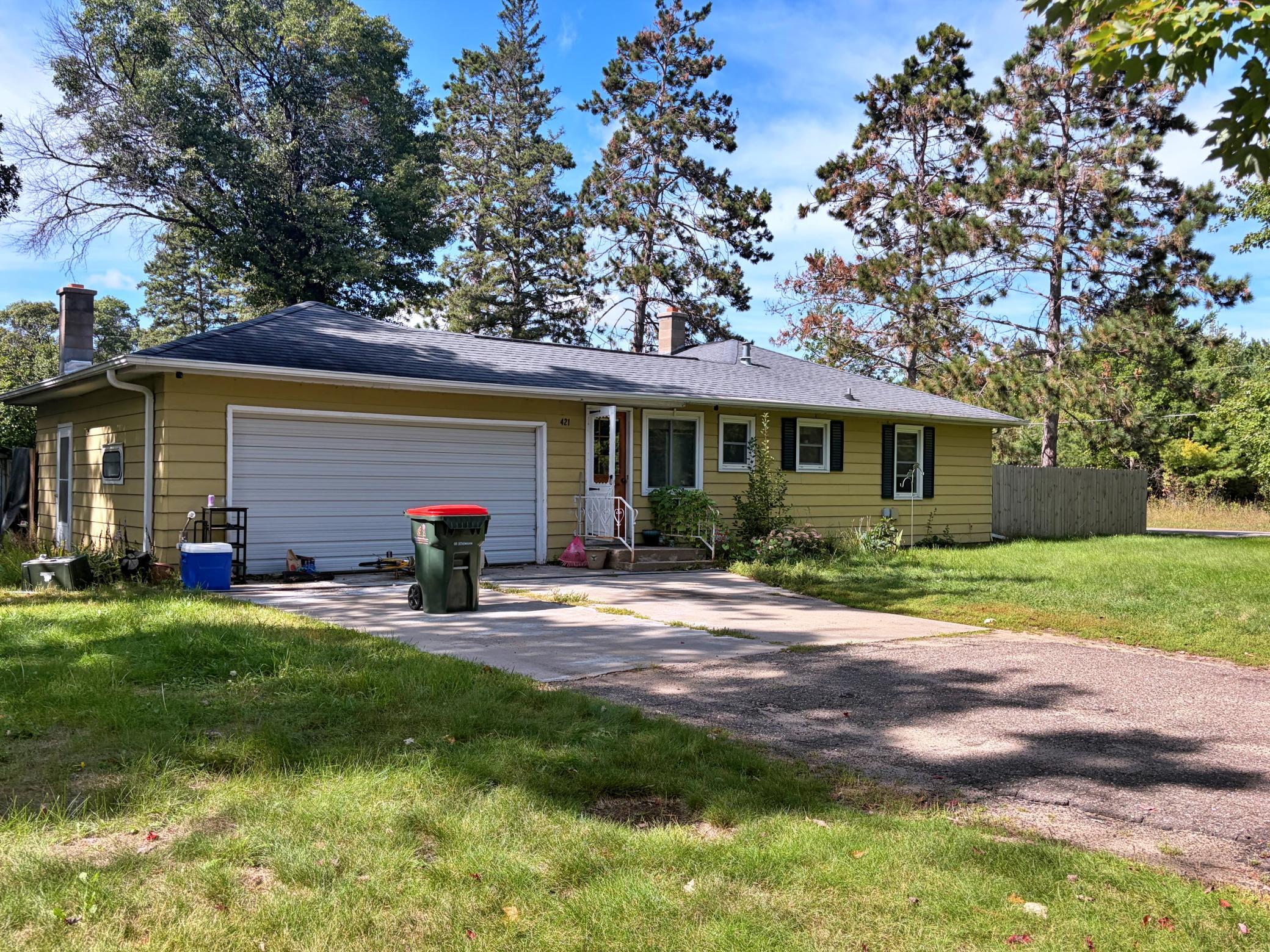 421 York Street Property Photo 1