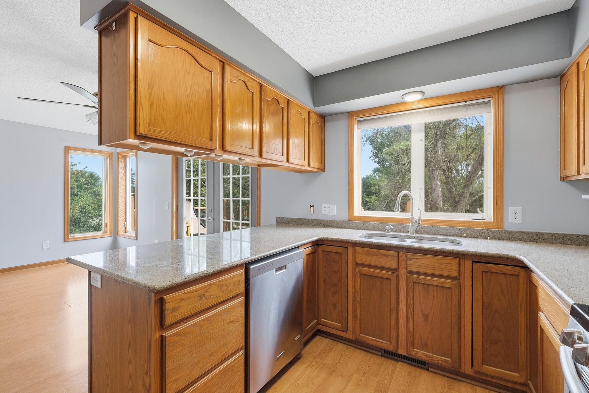 20077 Xeon Avenue Property Photo 17
