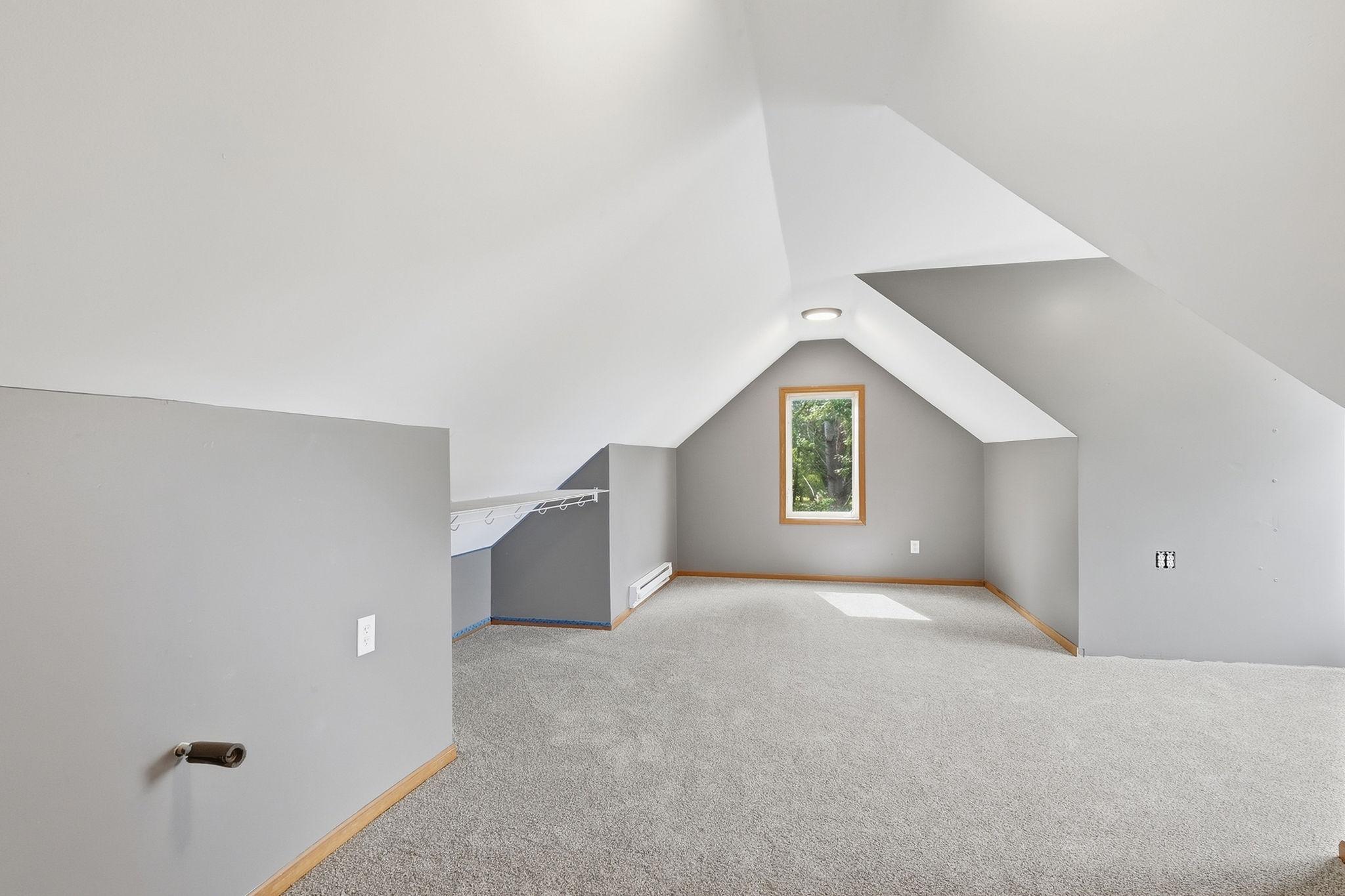 20077 Xeon Avenue Property Photo 23