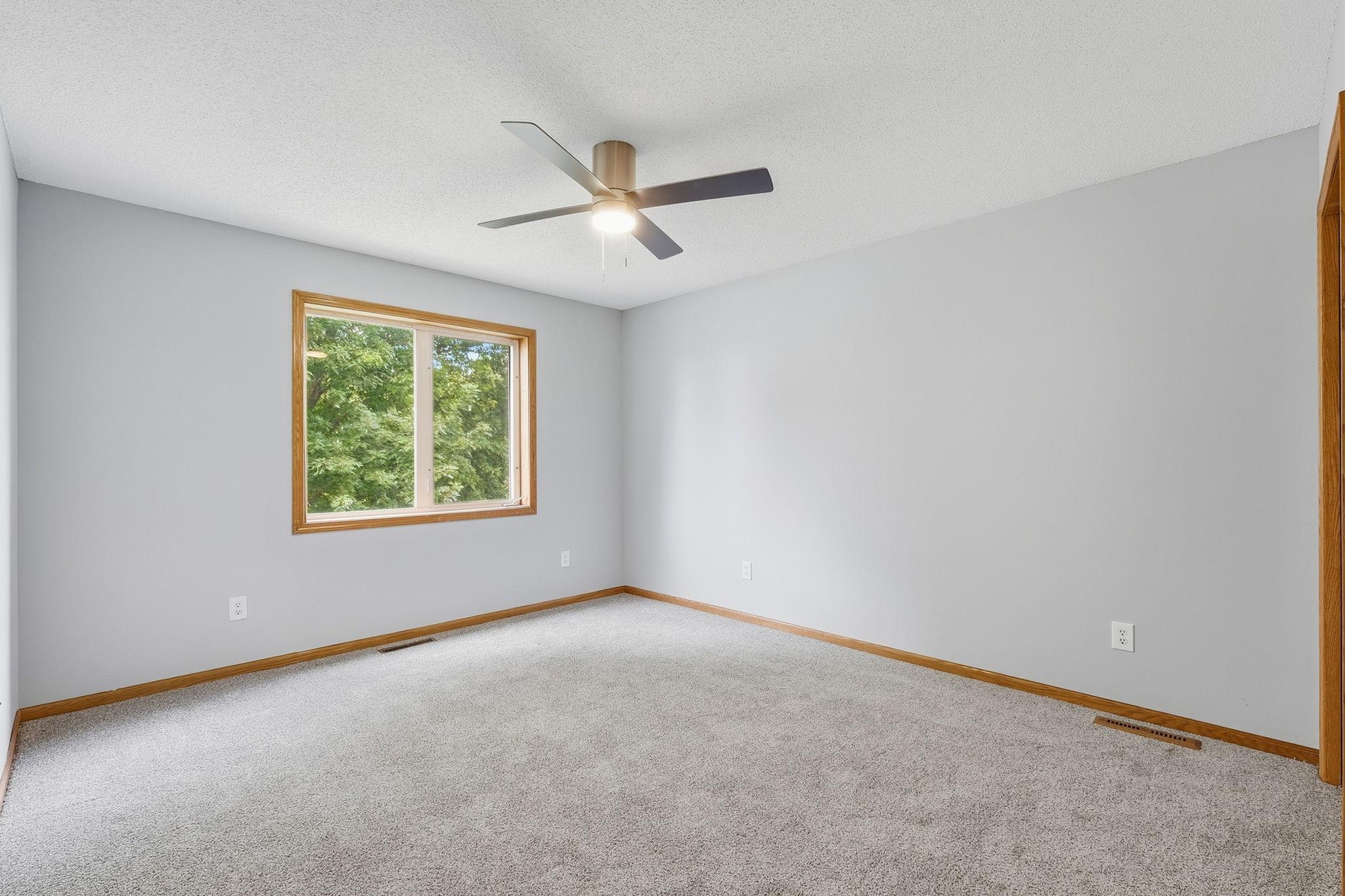 20077 Xeon Avenue Property Photo 27