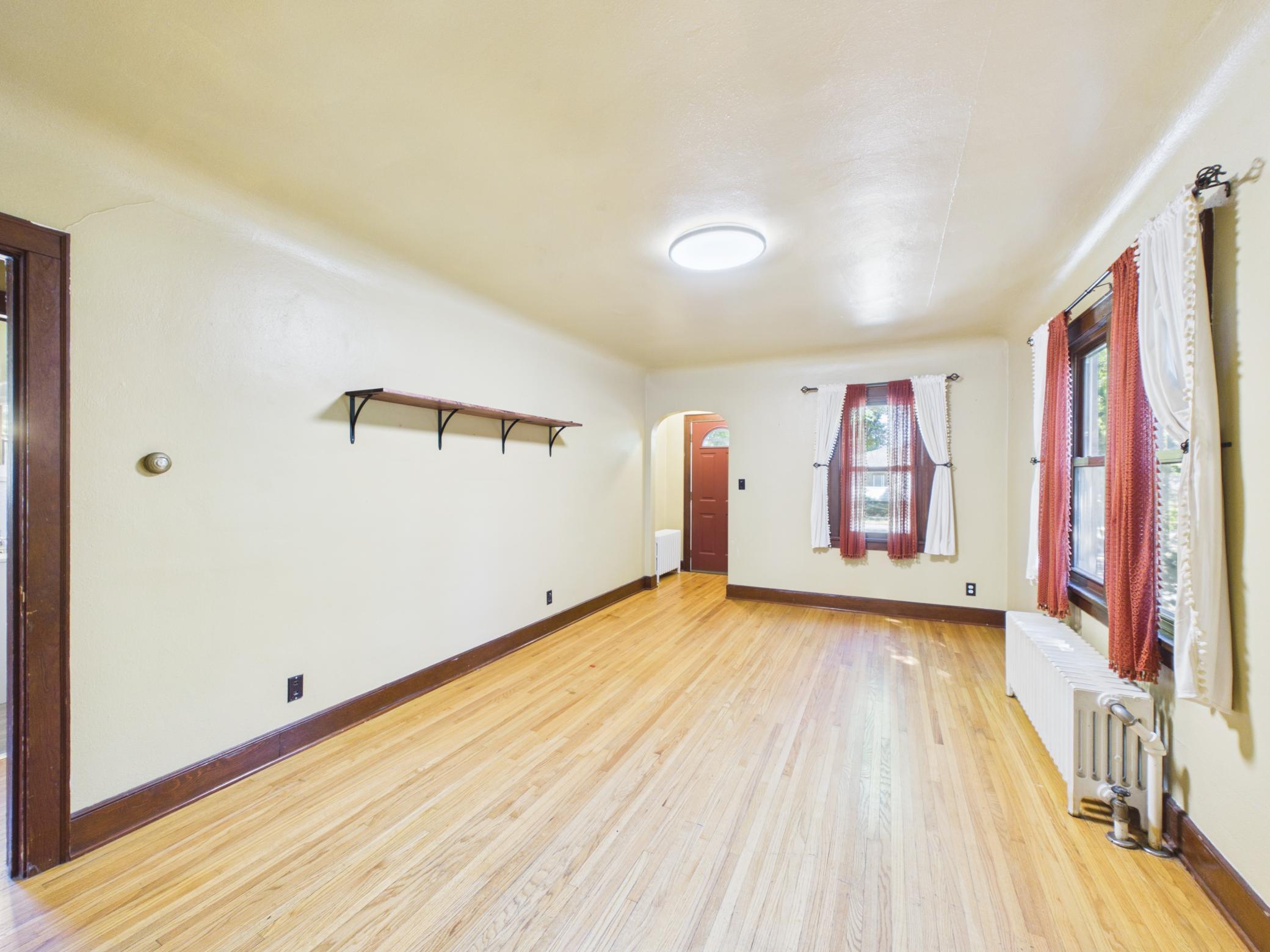 1027 9th Avenue N Property Photo 6