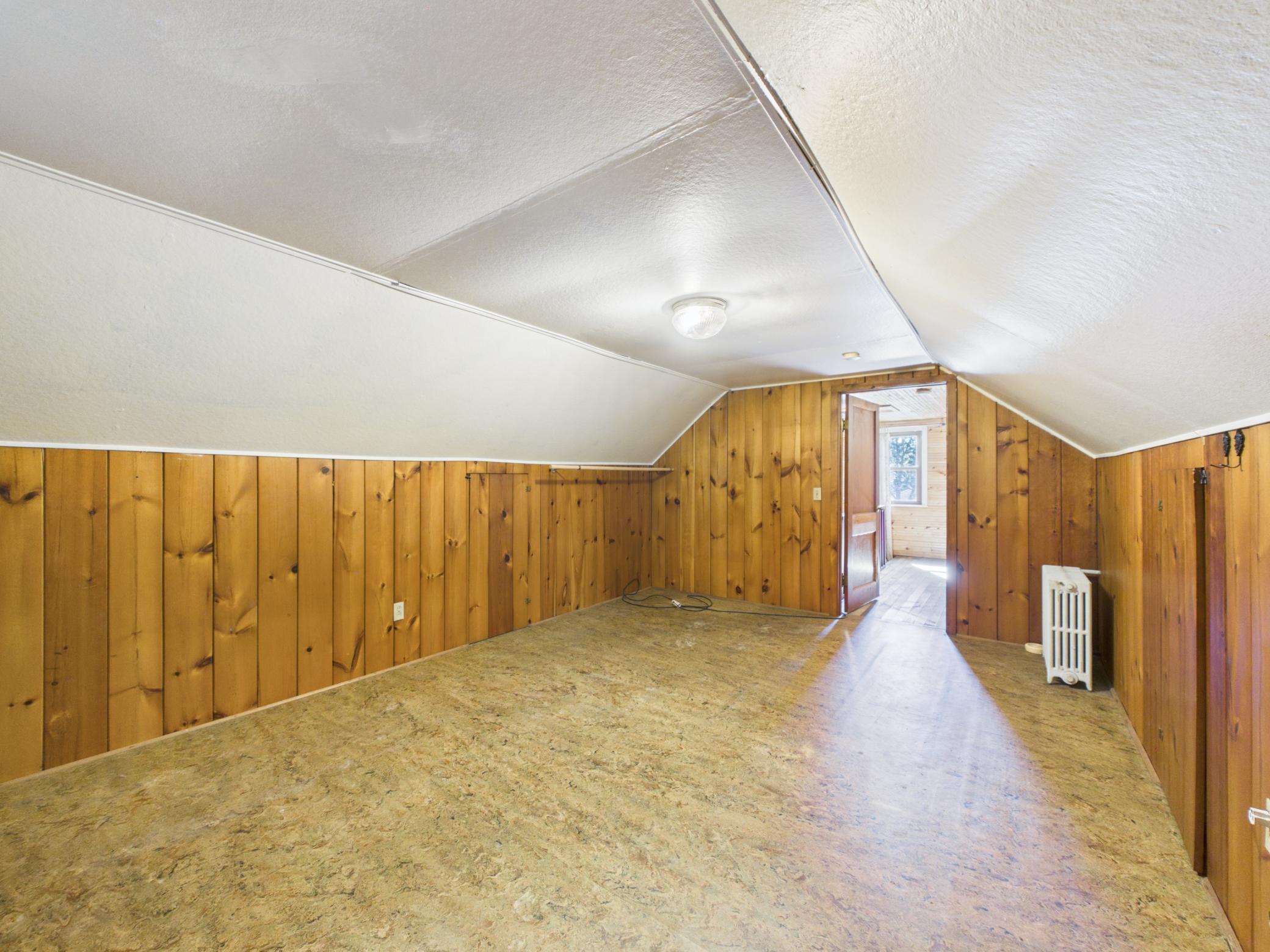 1027 9th Avenue N Property Photo 15