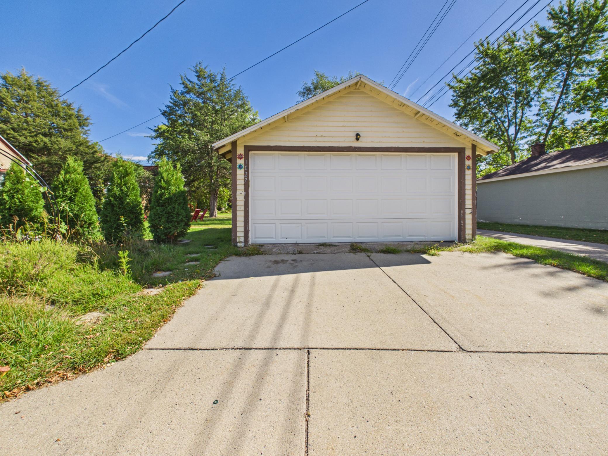 1027 9th Avenue N Property Photo 20