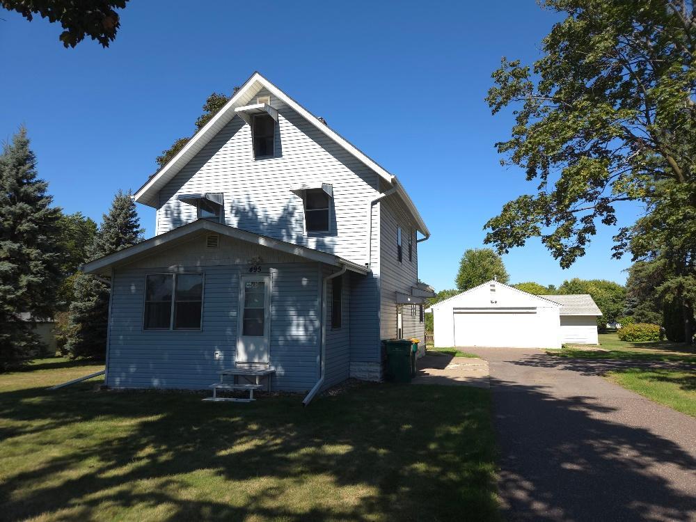 495 Vadnais Road Property Photo 1