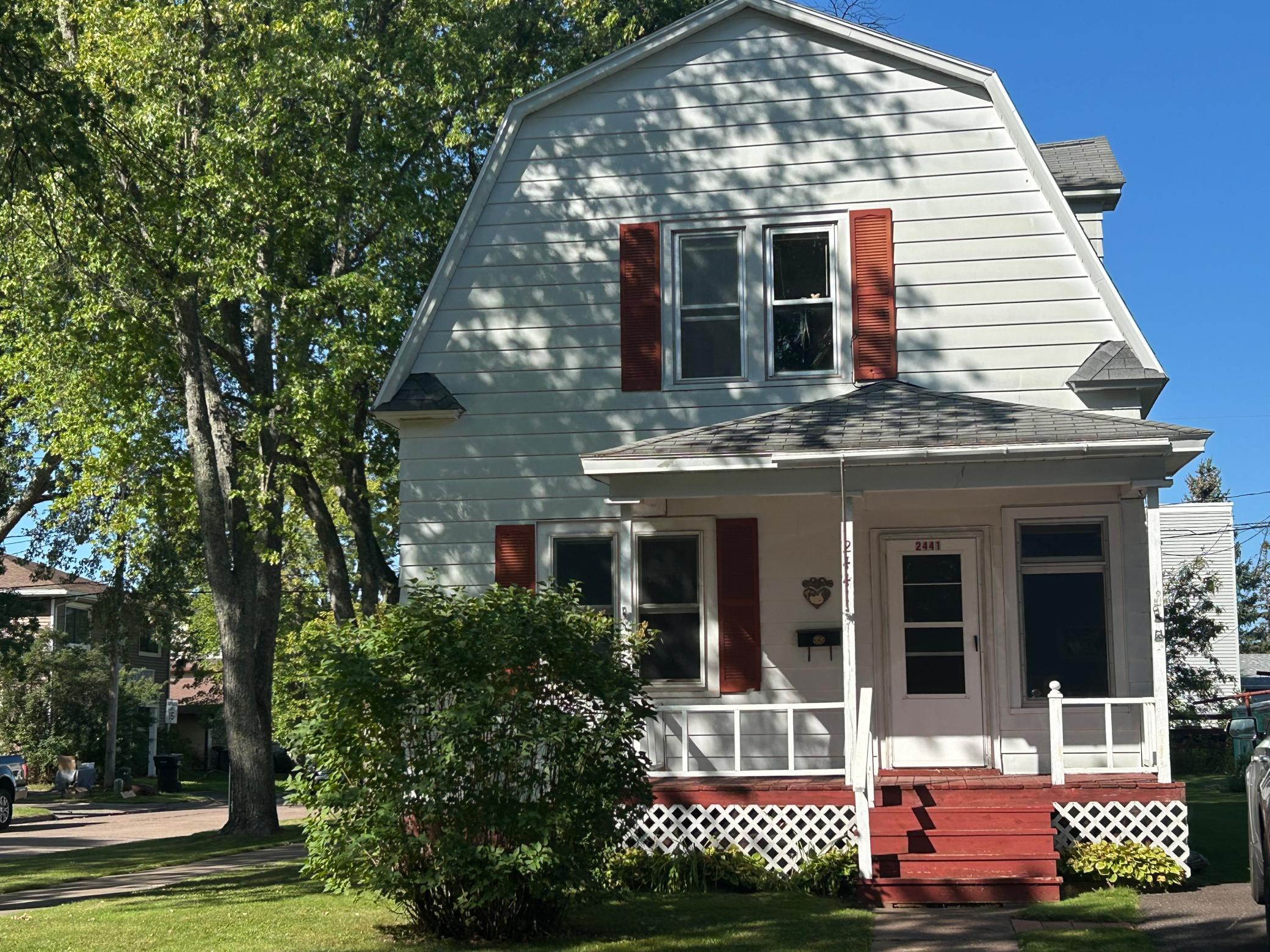 7143725 Property Photo 1