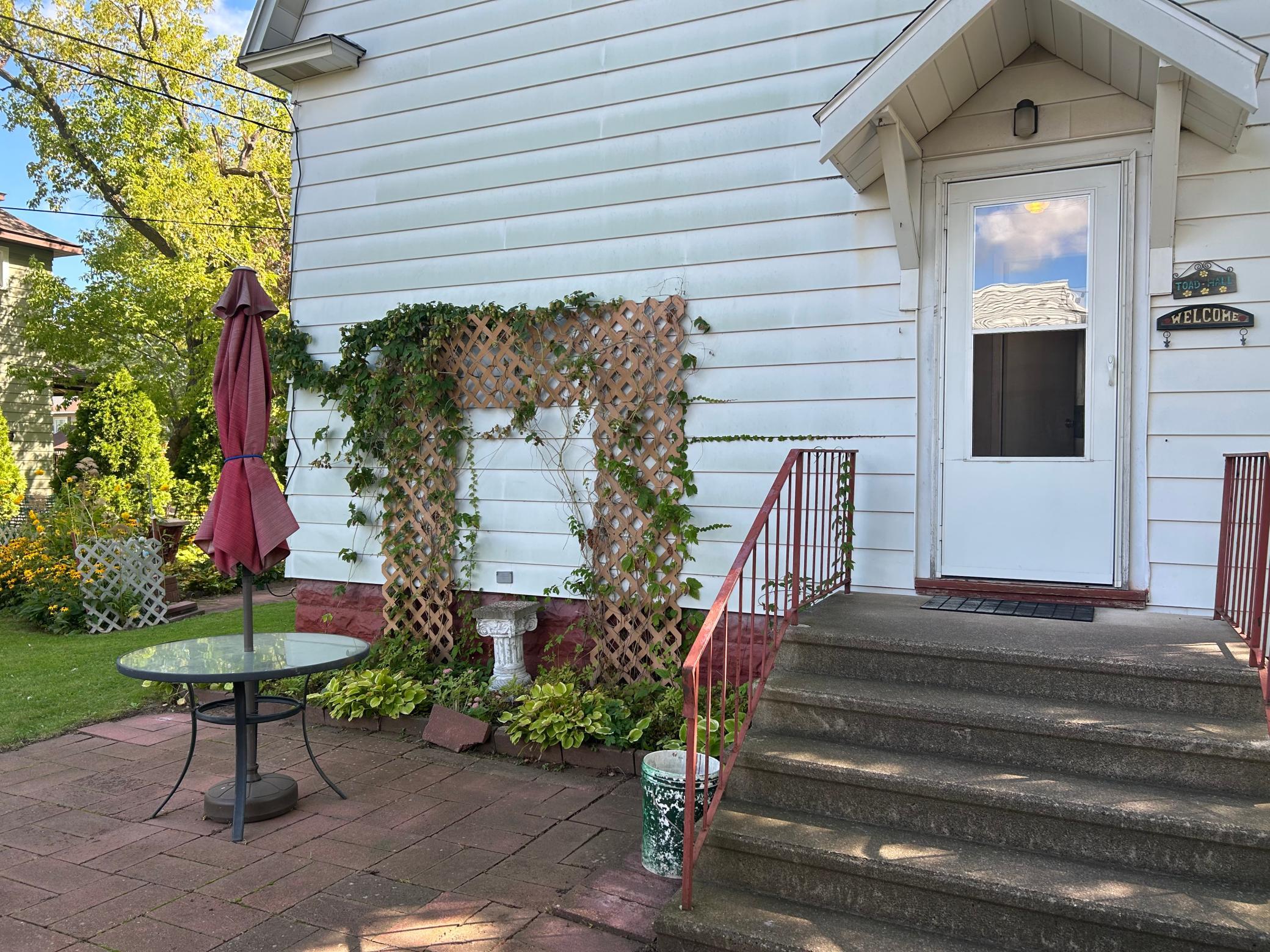 7143725 Property Photo 8