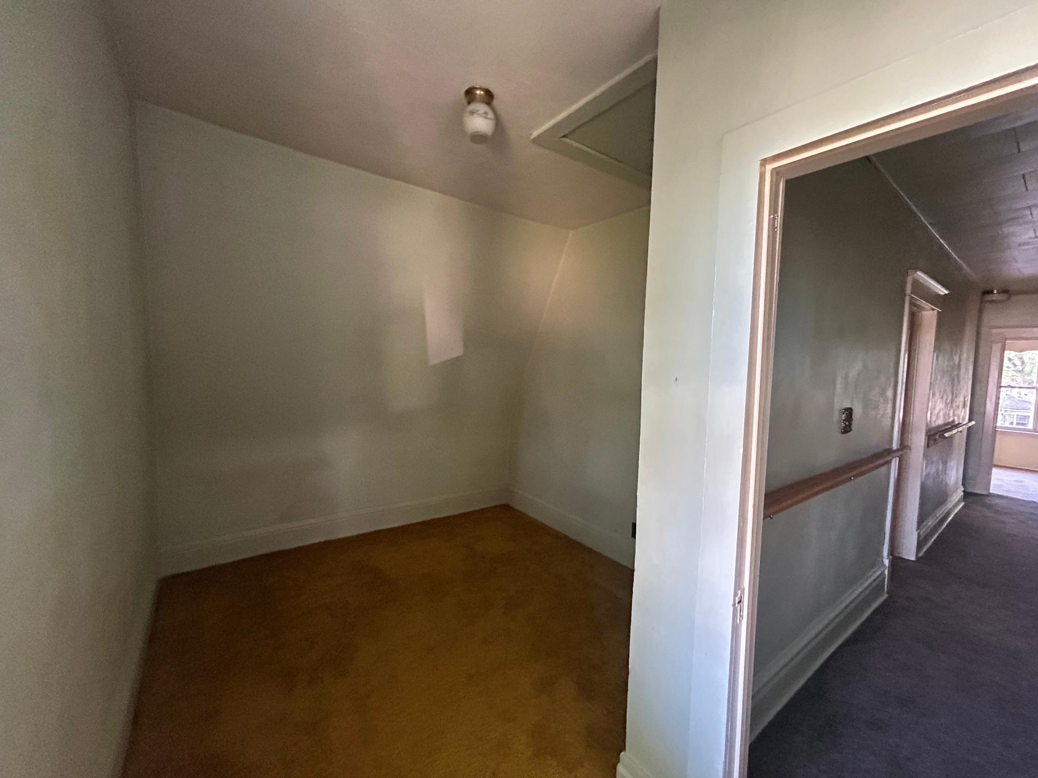 7143725 Property Photo 15