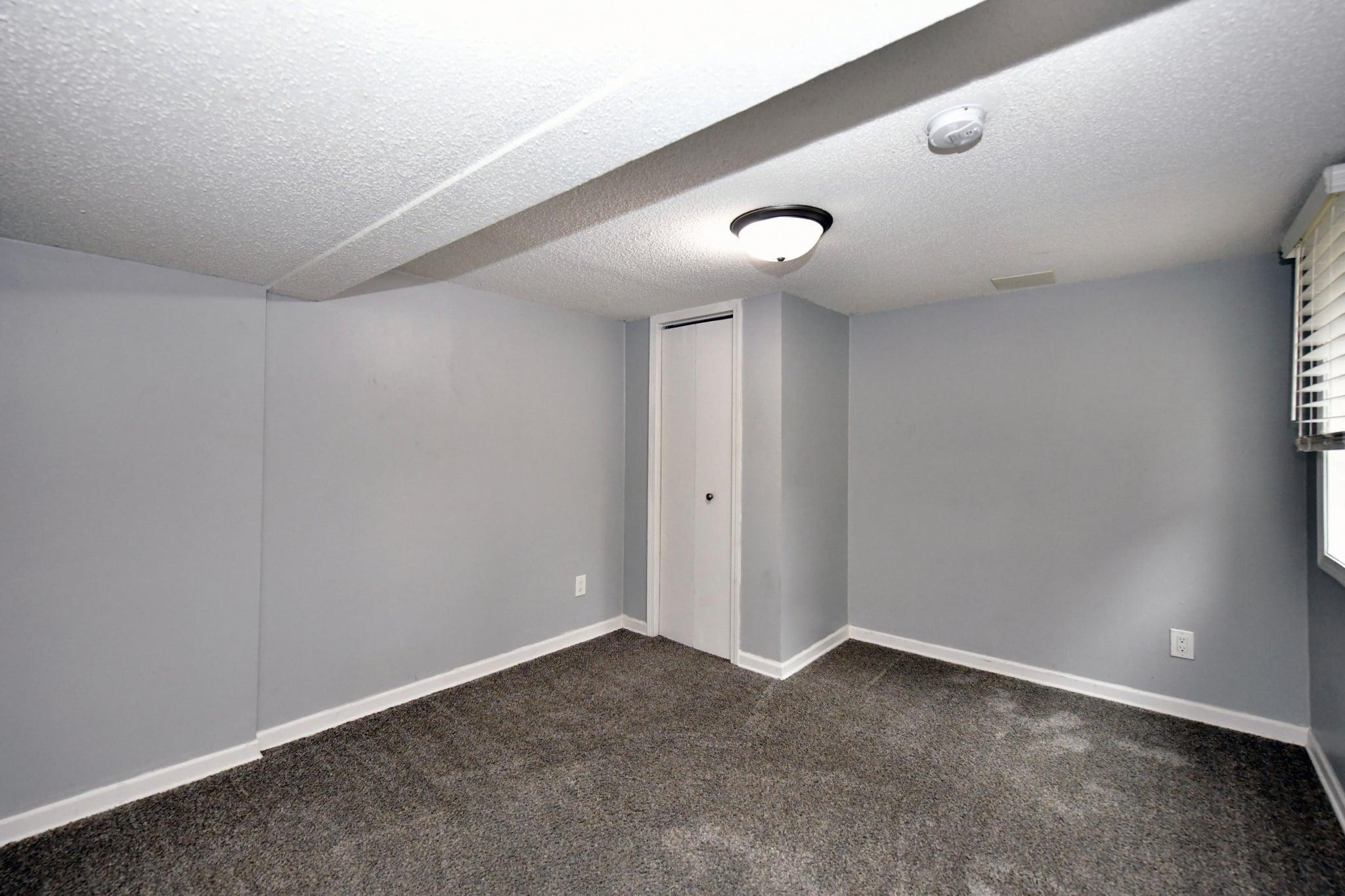 755 Cottage Avenue E Property Photo 14