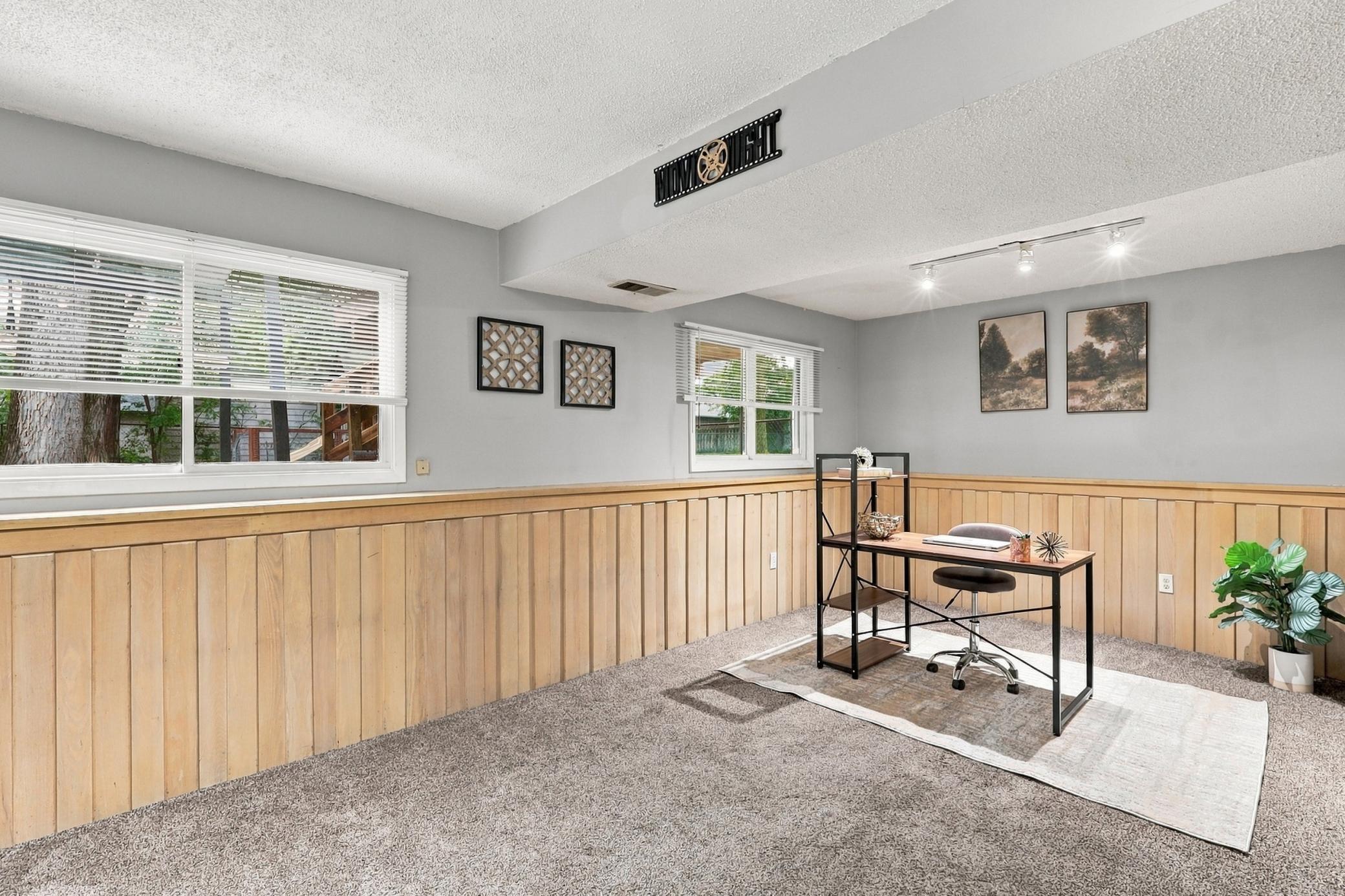 718 73rd Way N Property Photo 19
