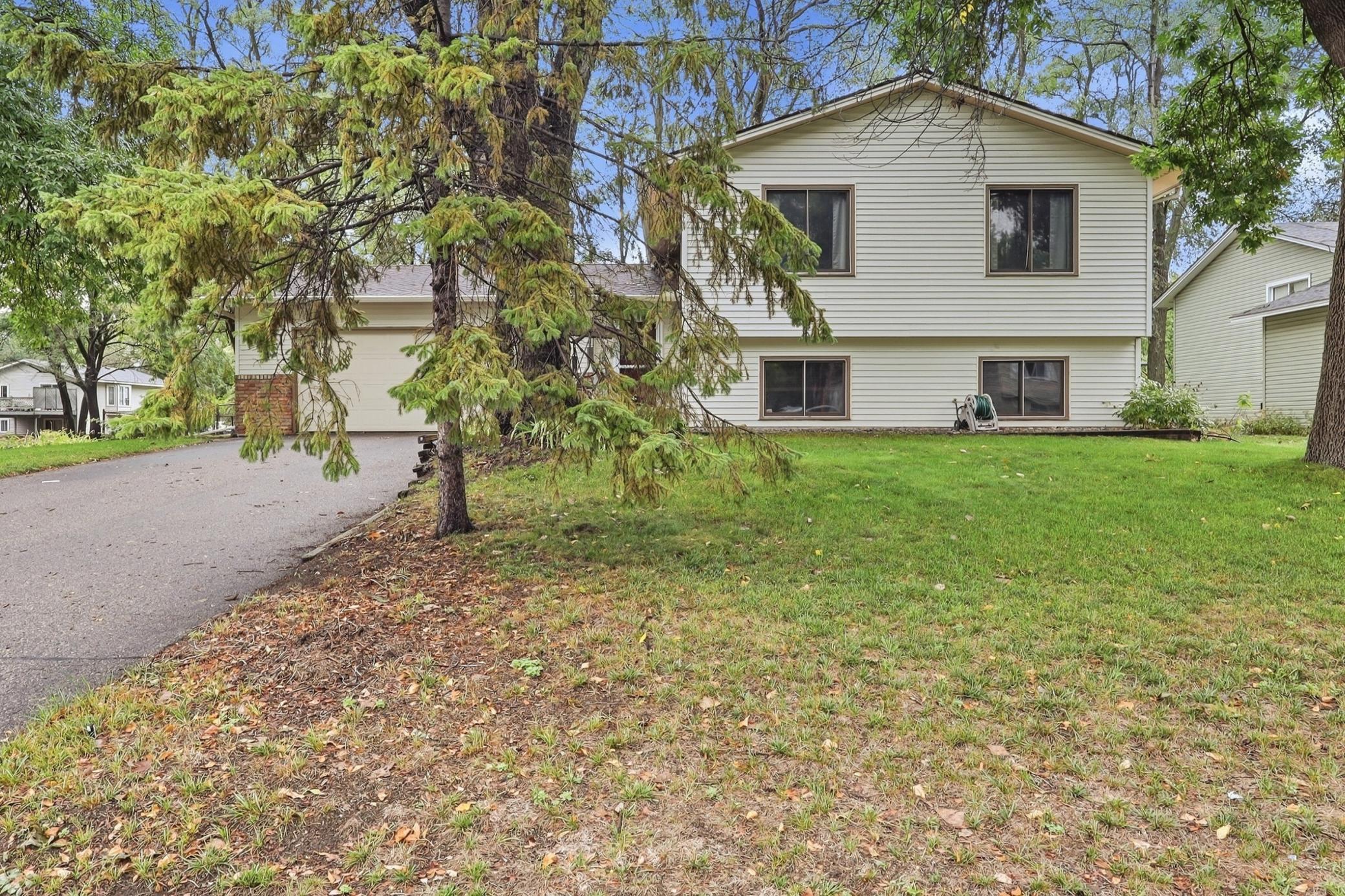 718 73rd Way N Property Photo 33