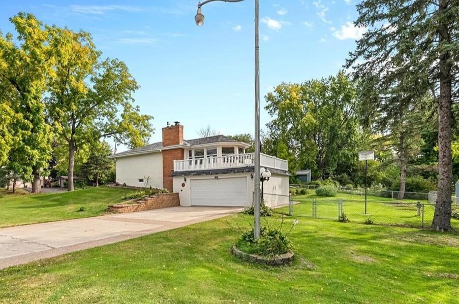 13881 90th Avenue N Property Photo 28
