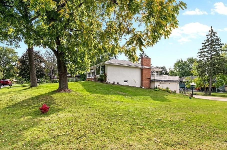 13881 90th Avenue N Property Photo 29
