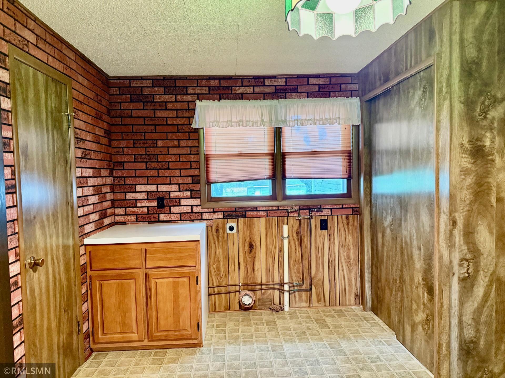 638 Pennsylvania Avenue Property Photo 4