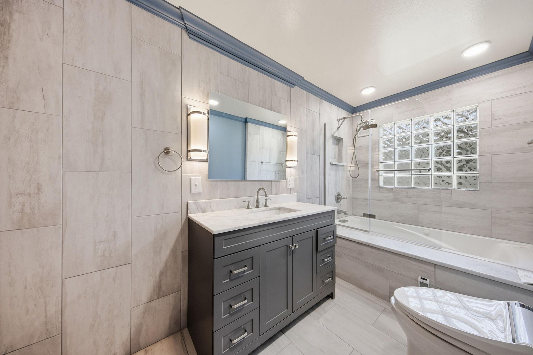 667 Wheelock Parkway W Property Photo 13