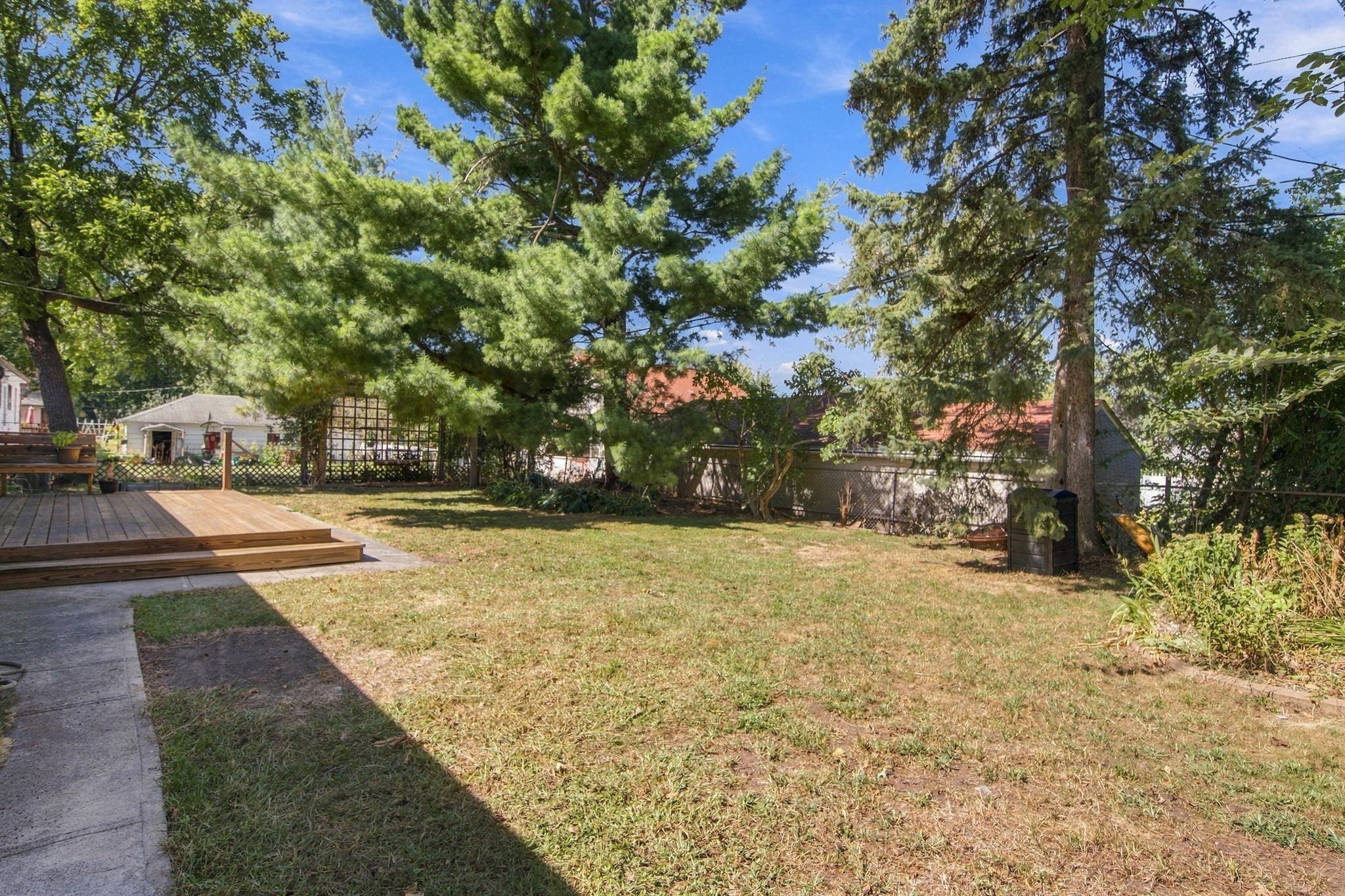 667 Wheelock Parkway W Property Photo 29