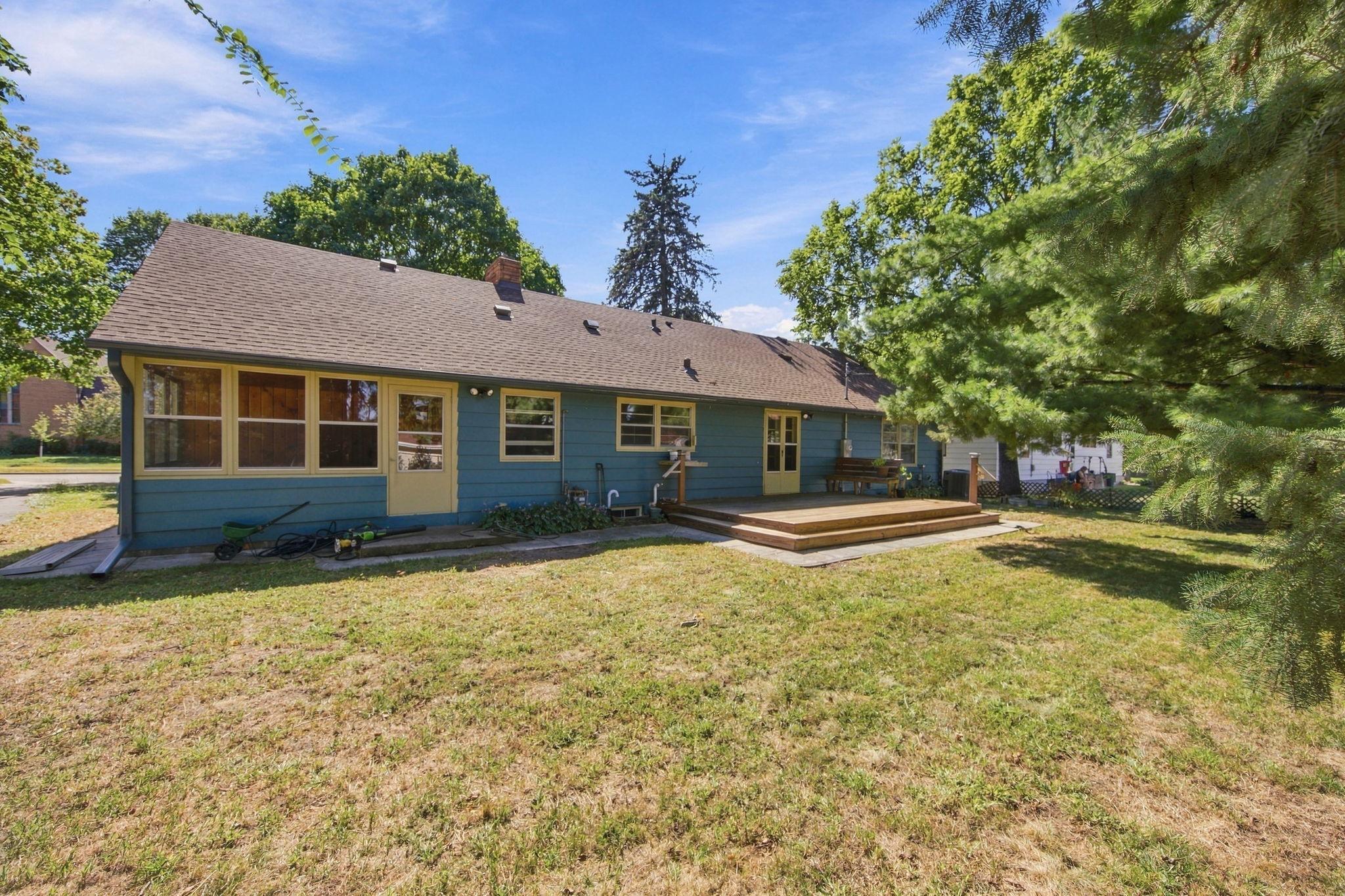 667 Wheelock Parkway W Property Photo 30