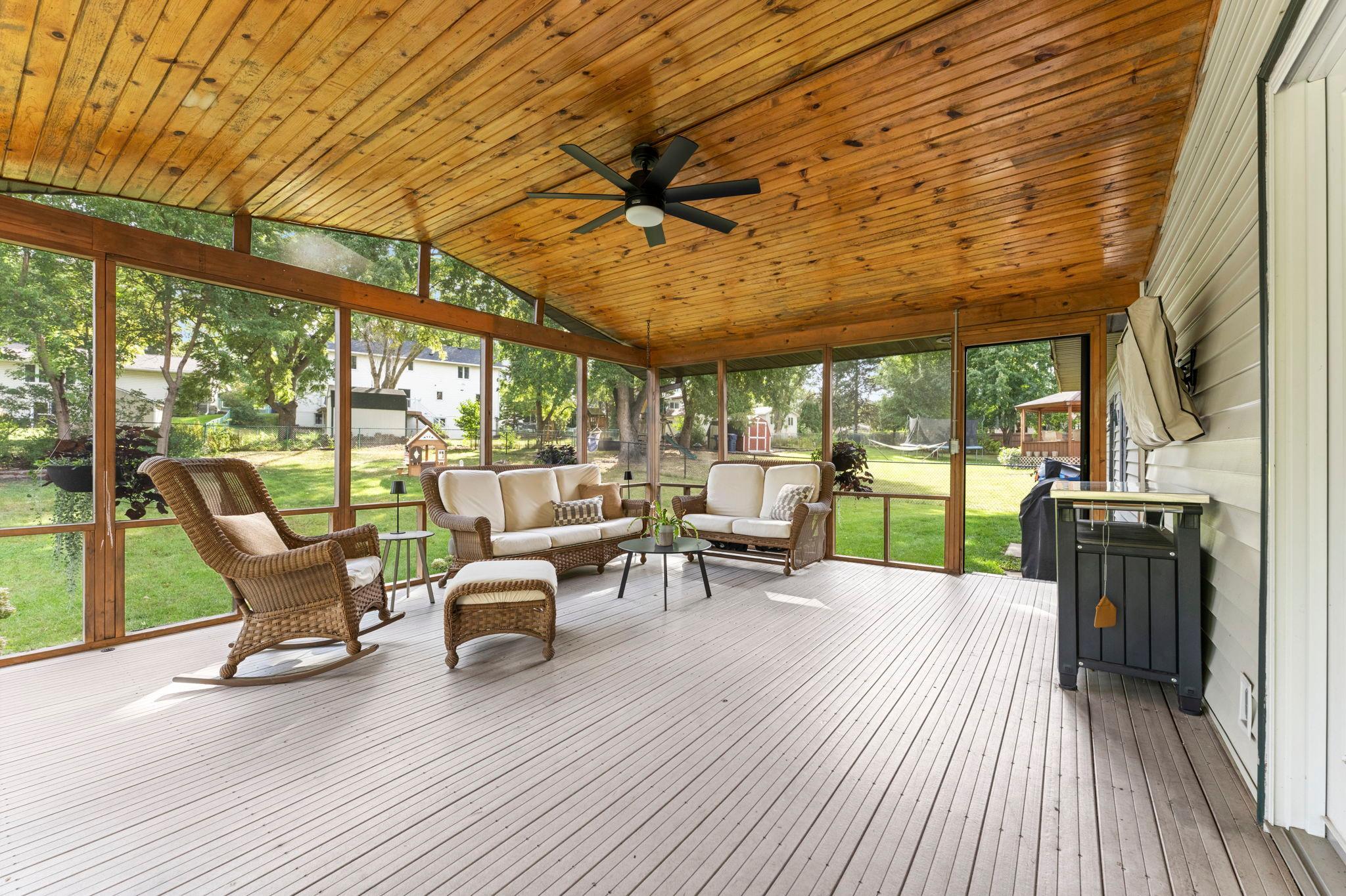 7730 Countryside Drive Property Photo 25