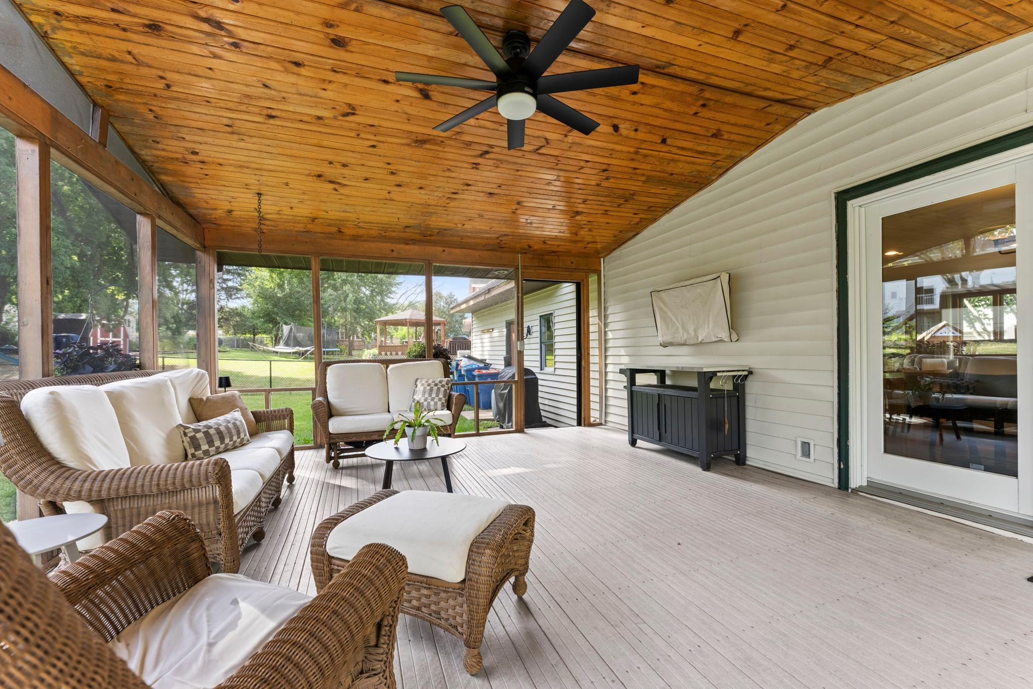 7730 Countryside Drive Property Photo 26