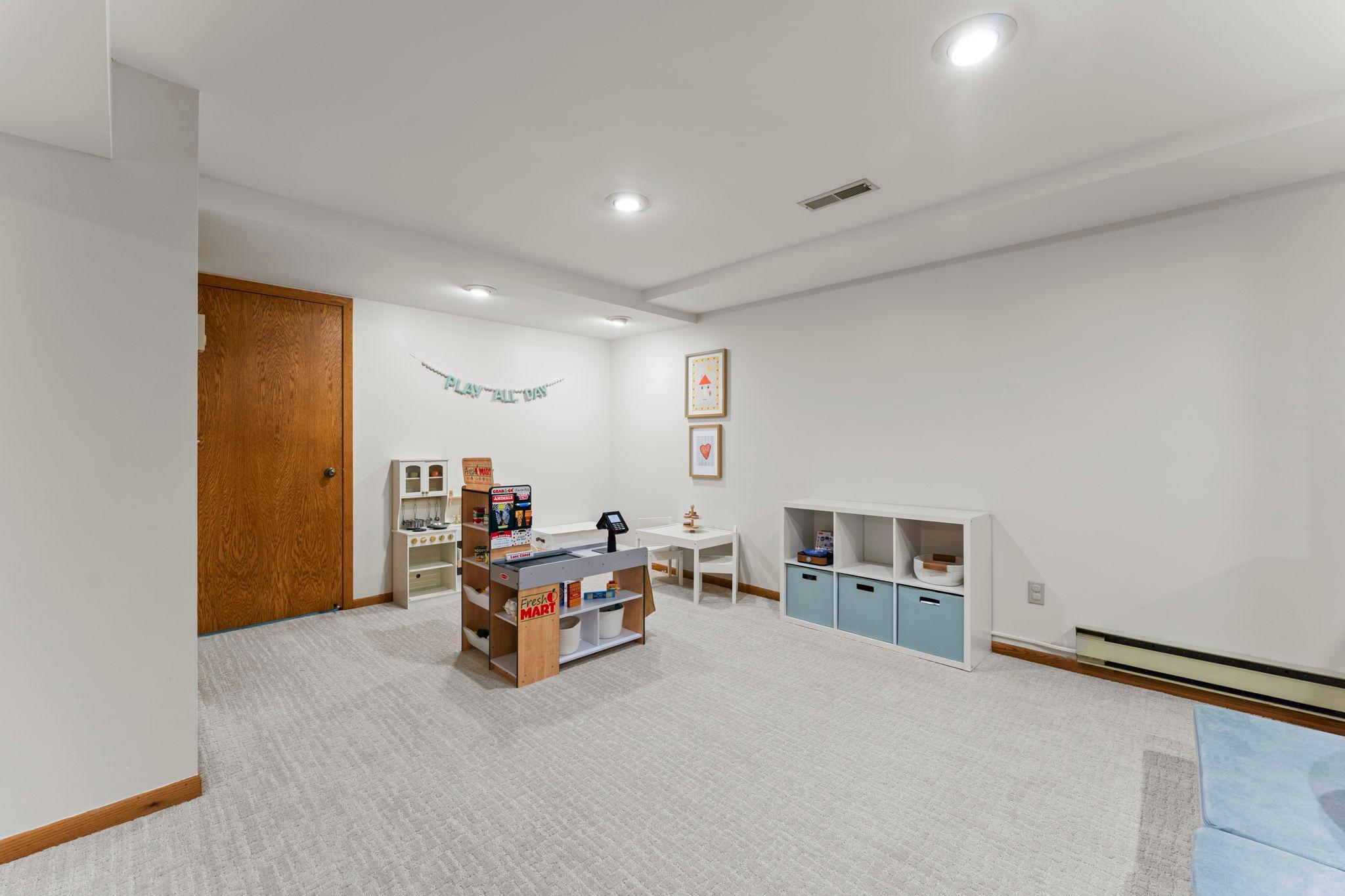 7730 Countryside Drive Property Photo 40
