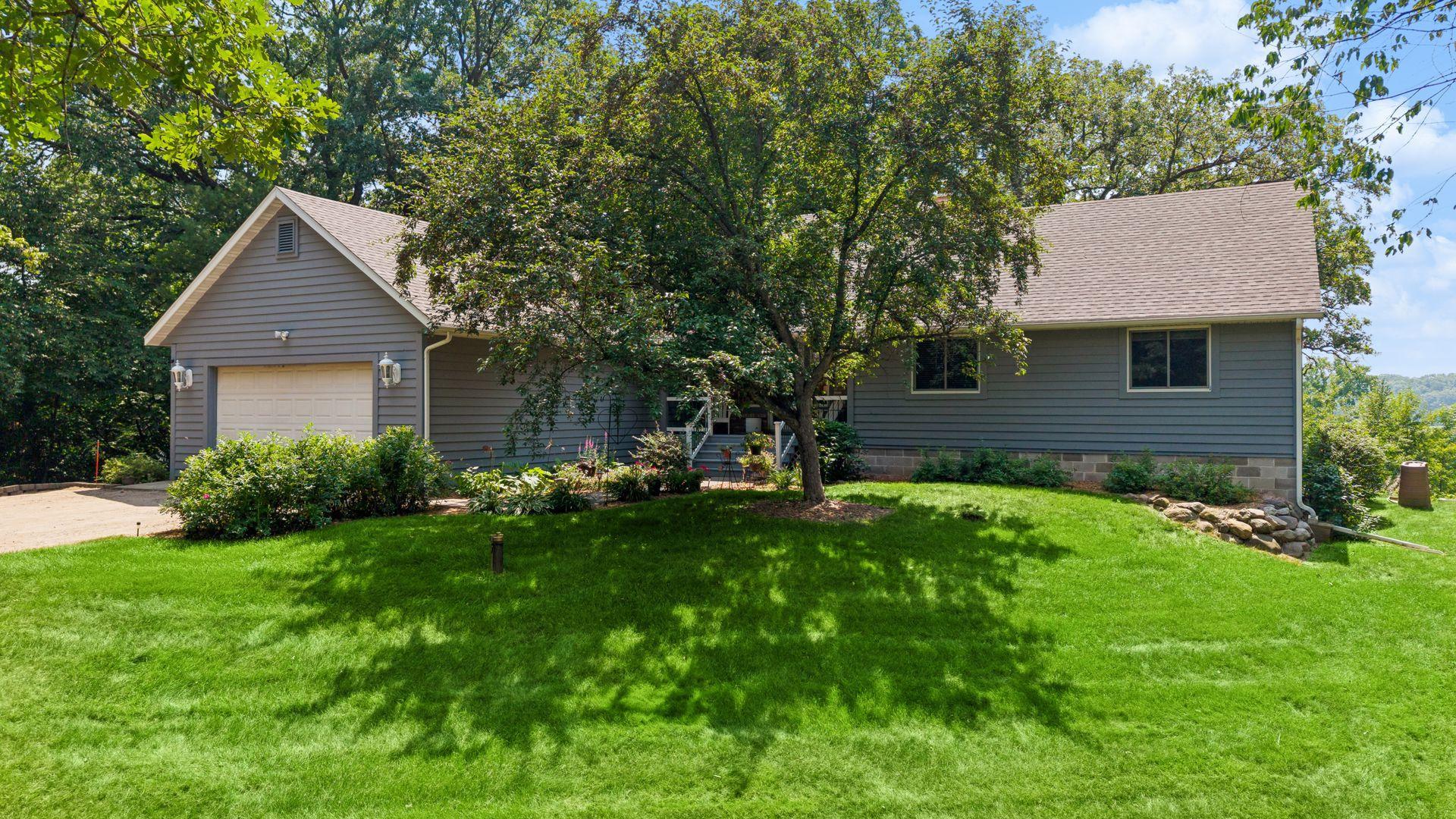 10205 Aetna Avenue Ne Property Photo 1