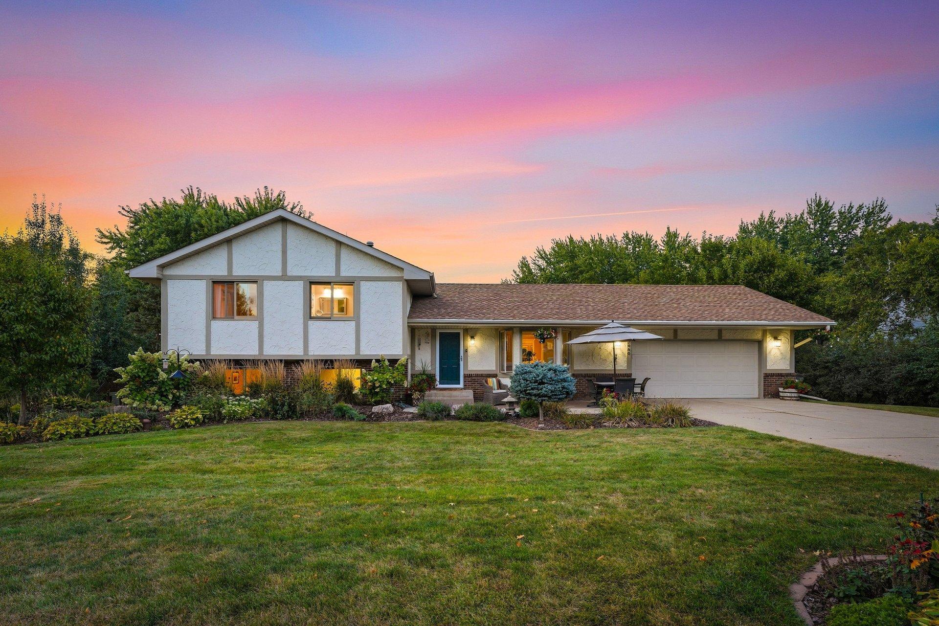 2080 Kelzer Pond Drive Property Photo 1