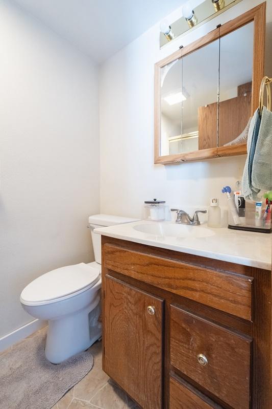 120 Division Street N Property Photo 11