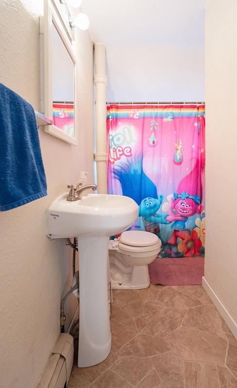 120 Division Street N Property Photo 20