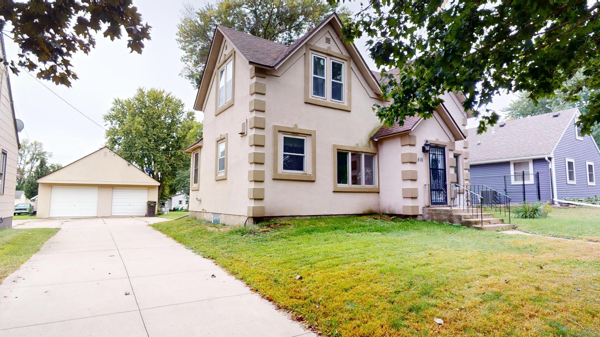 416 1st Street Sw Property Photo 1