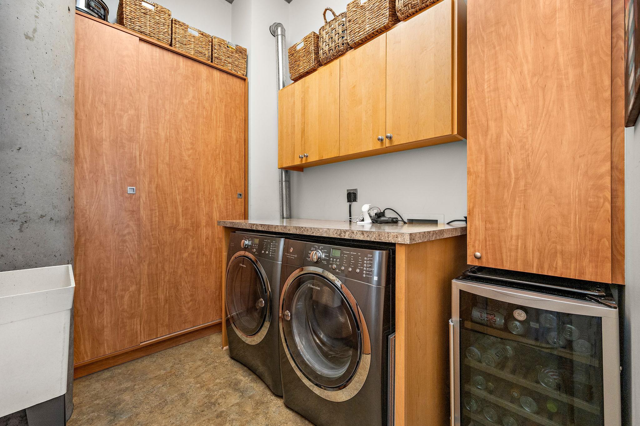 100 2nd Street Ne A540 Property Photo 21