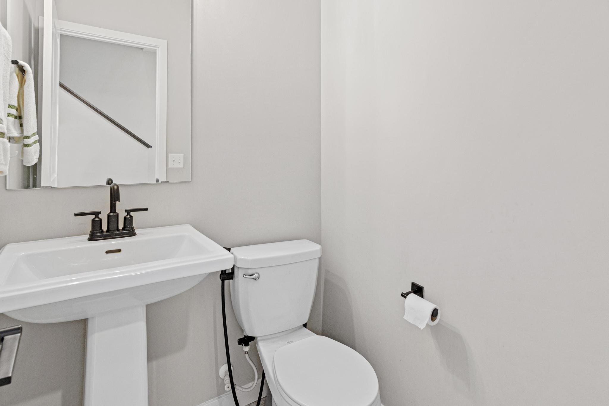 6324 Larkspur Lane Property Photo 14
