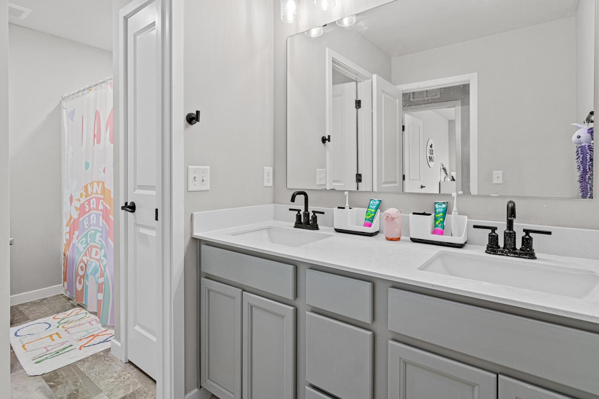 6324 Larkspur Lane Property Photo 22