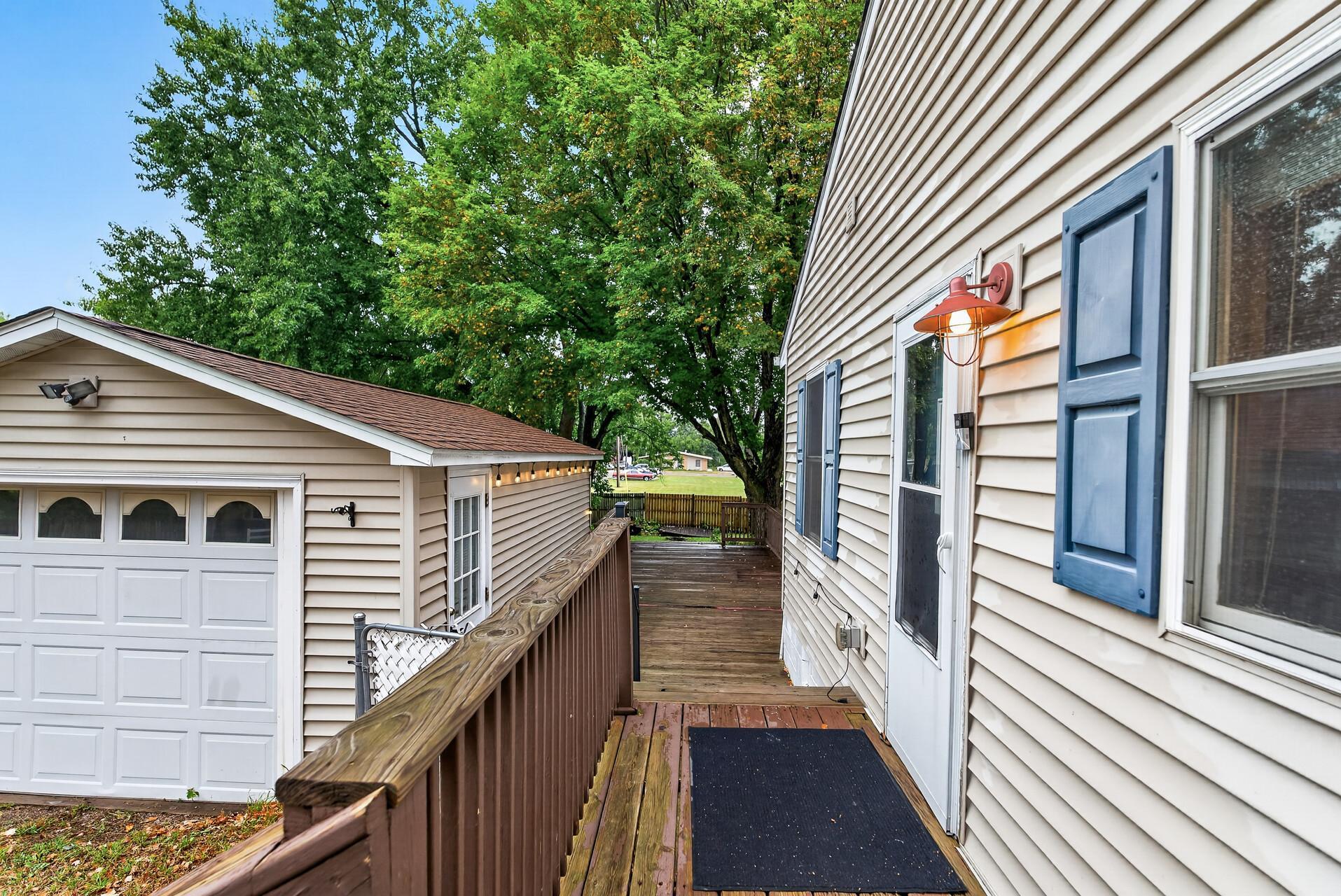 750 Mooers Avenue Se Property Photo 28