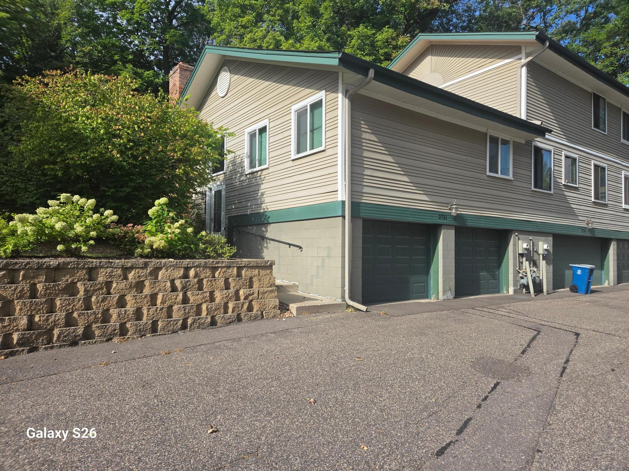 2721 Terraceview Lane N Property Photo 1