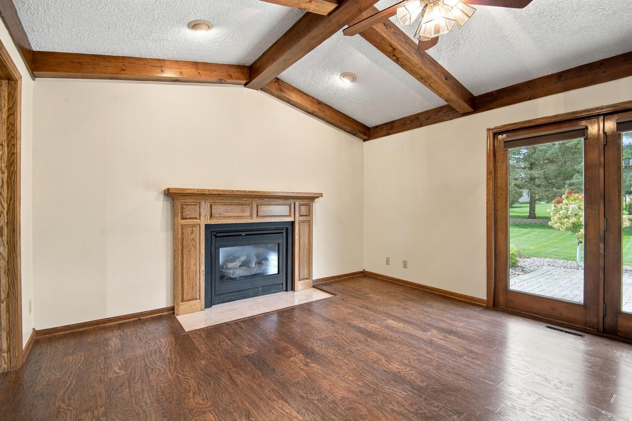 402 24th Street Sw Property Photo 8