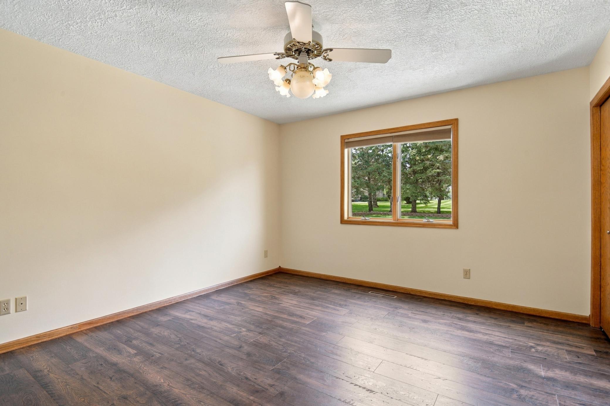 402 24th Street Sw Property Photo 22
