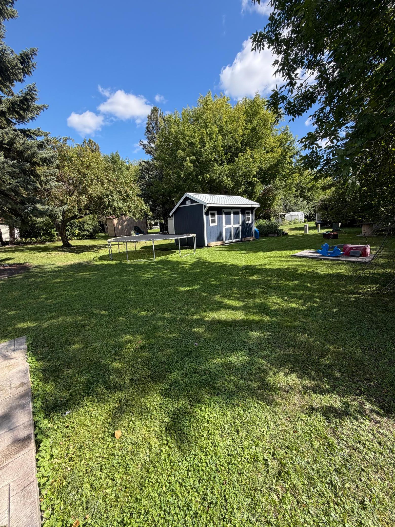 115 Riverside Drive Property Photo 6