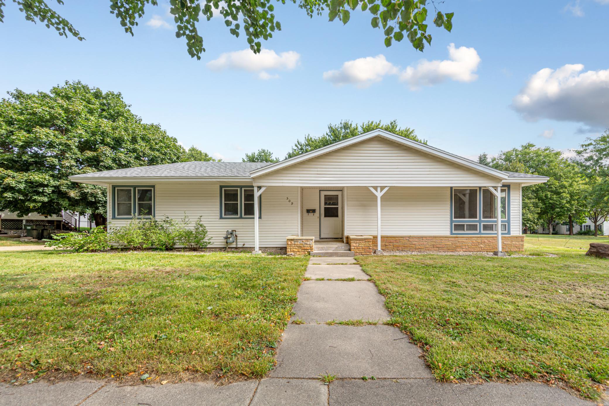 509 College Avenue Property Photo 1
