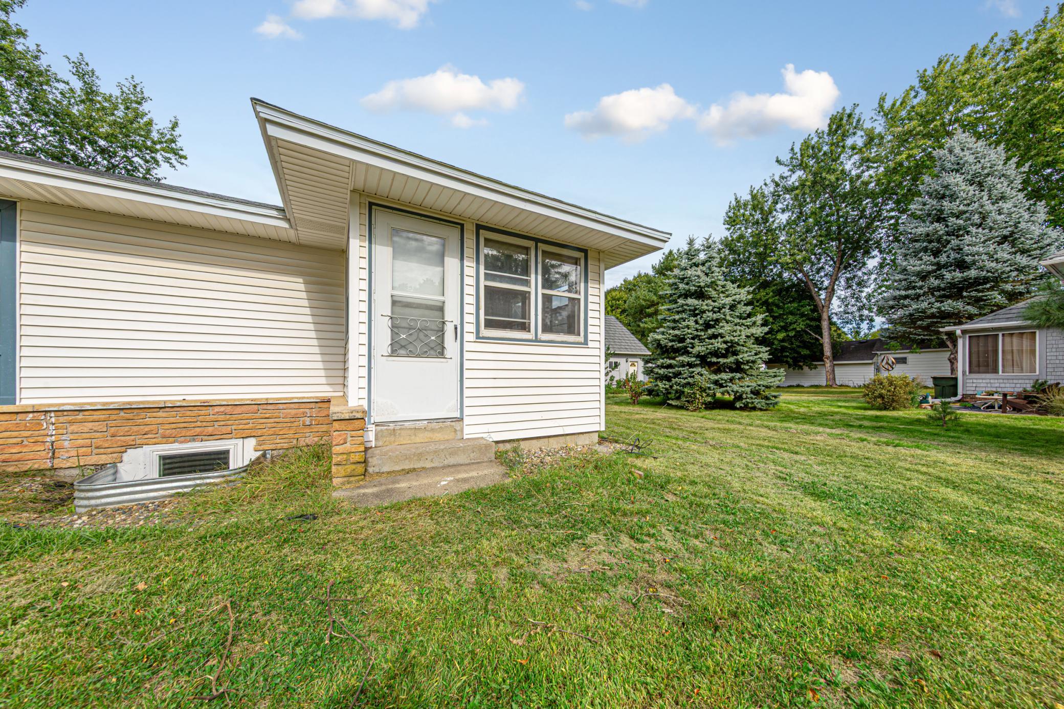 509 College Avenue Property Photo 2