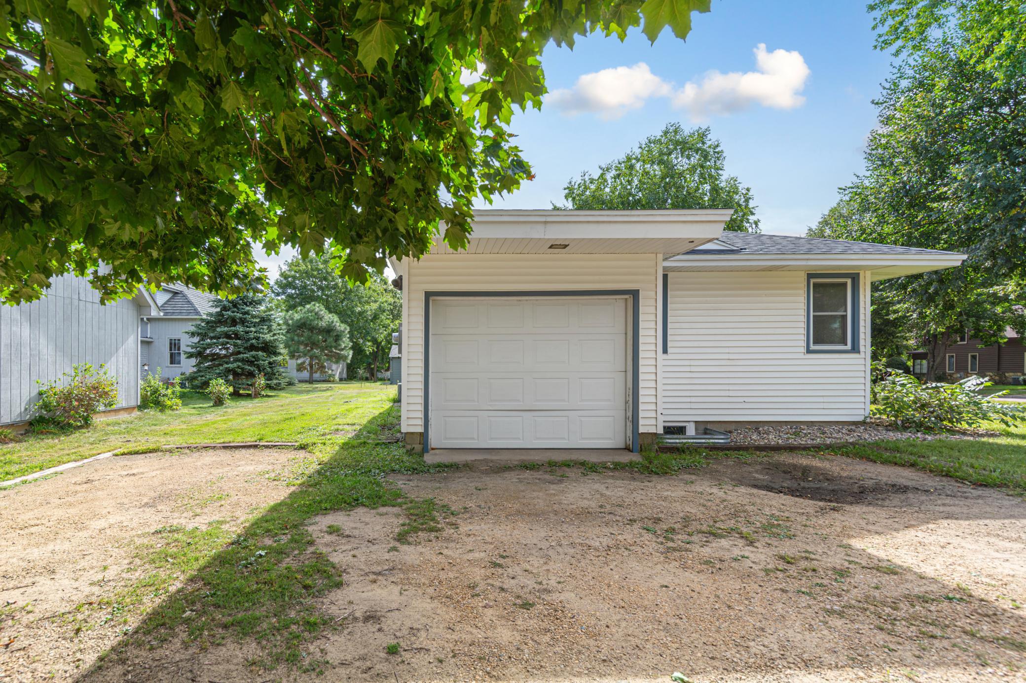 509 College Avenue Property Photo 6