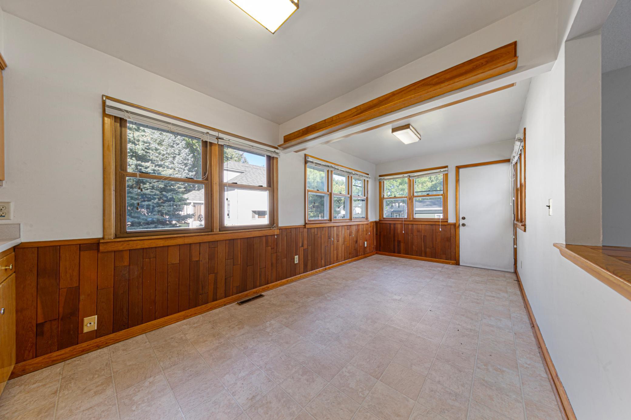 509 College Avenue Property Photo 11