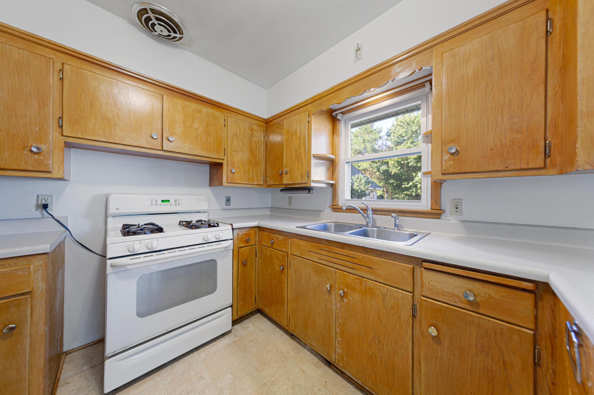 509 College Avenue Property Photo 15