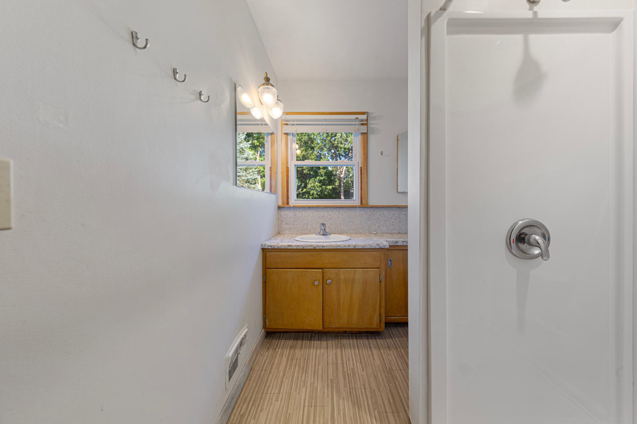 509 College Avenue Property Photo 16
