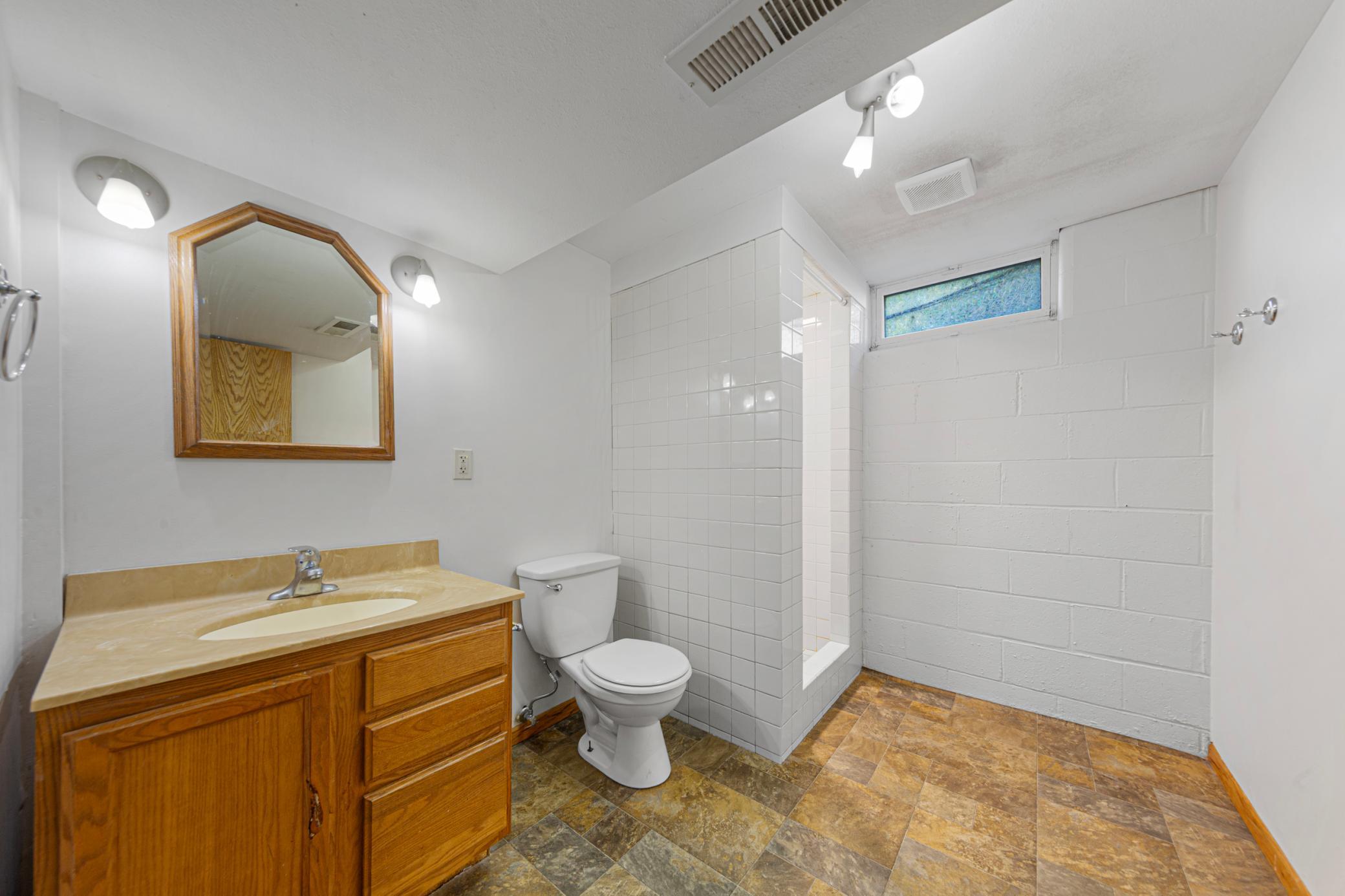 509 College Avenue Property Photo 29