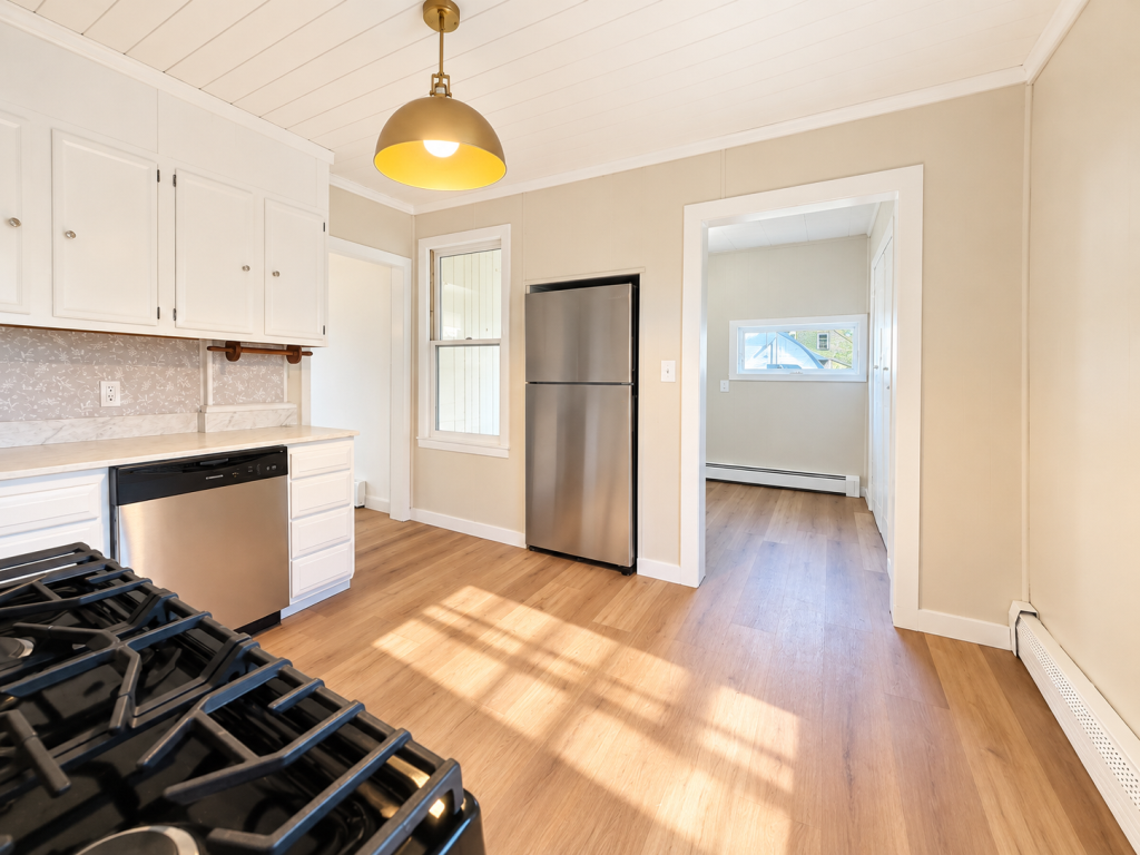 105 Sadie Street Property Photo 6