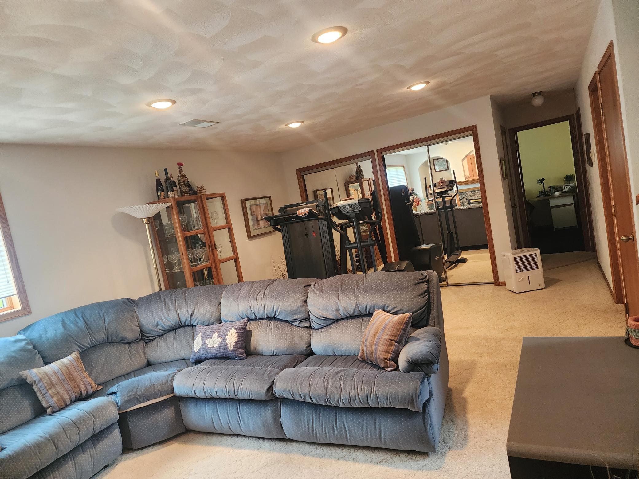 512 Galles Drive Property Photo 14