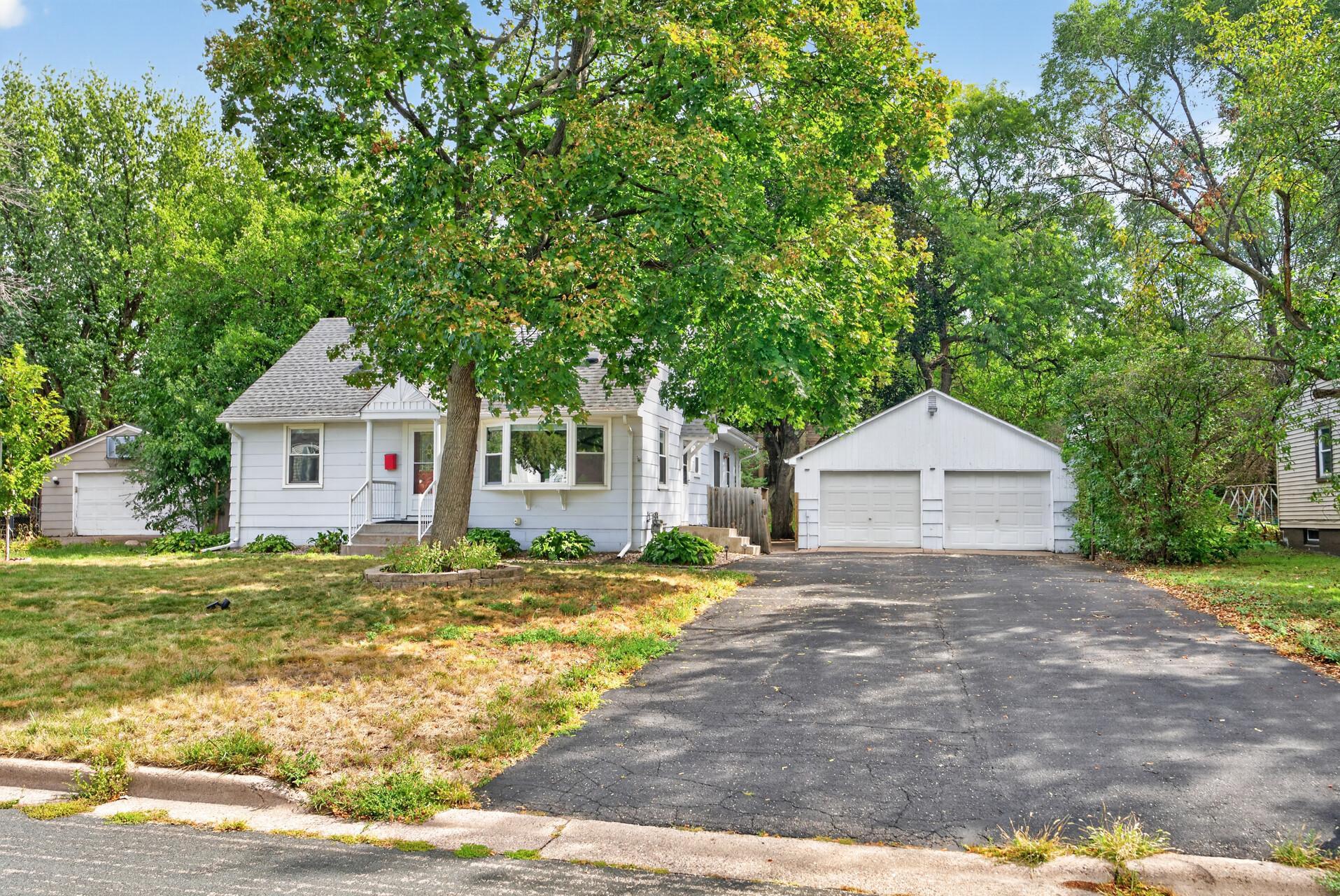 4651 3rd Street Ne Property Photo 1