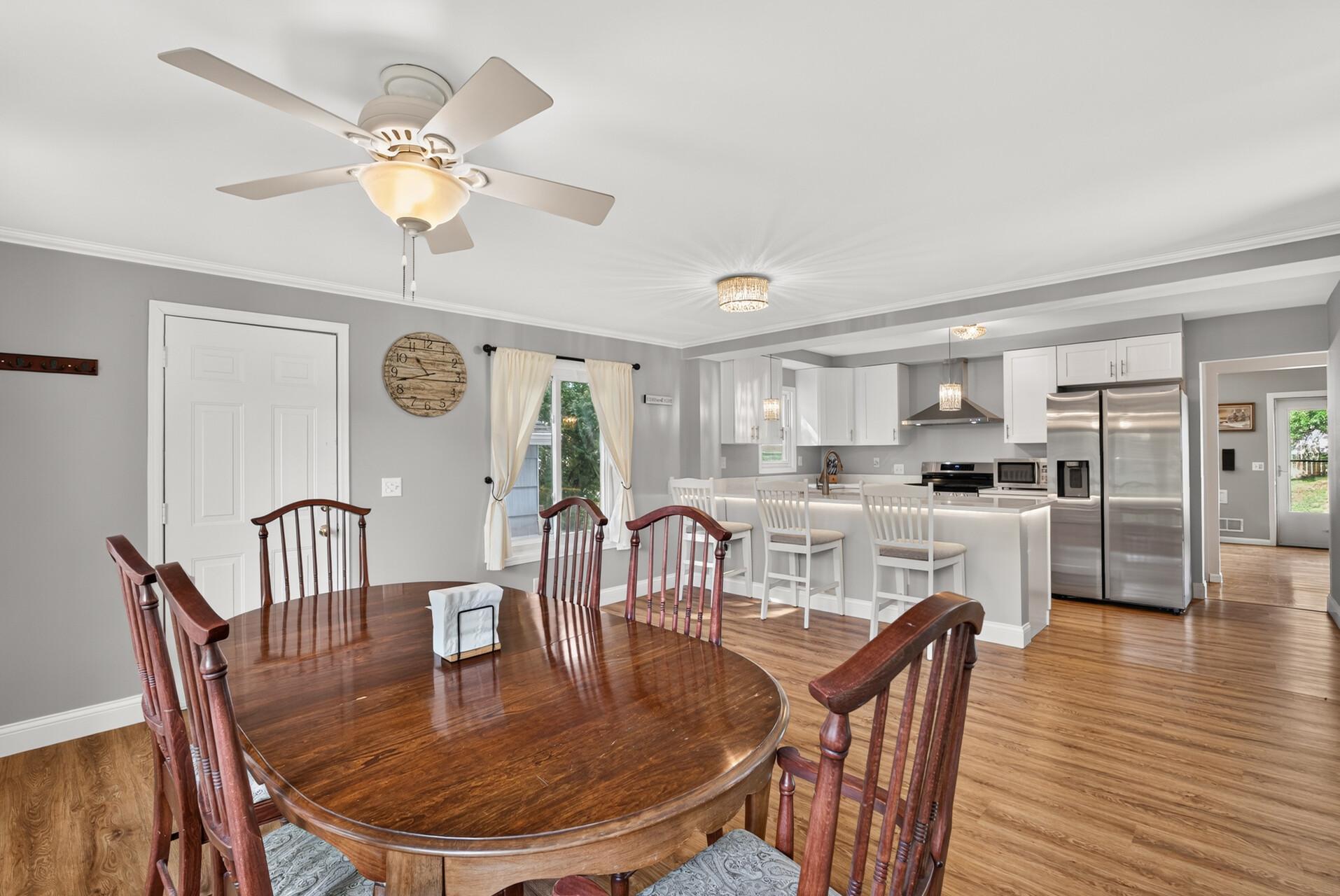4651 3rd Street Ne Property Photo 11