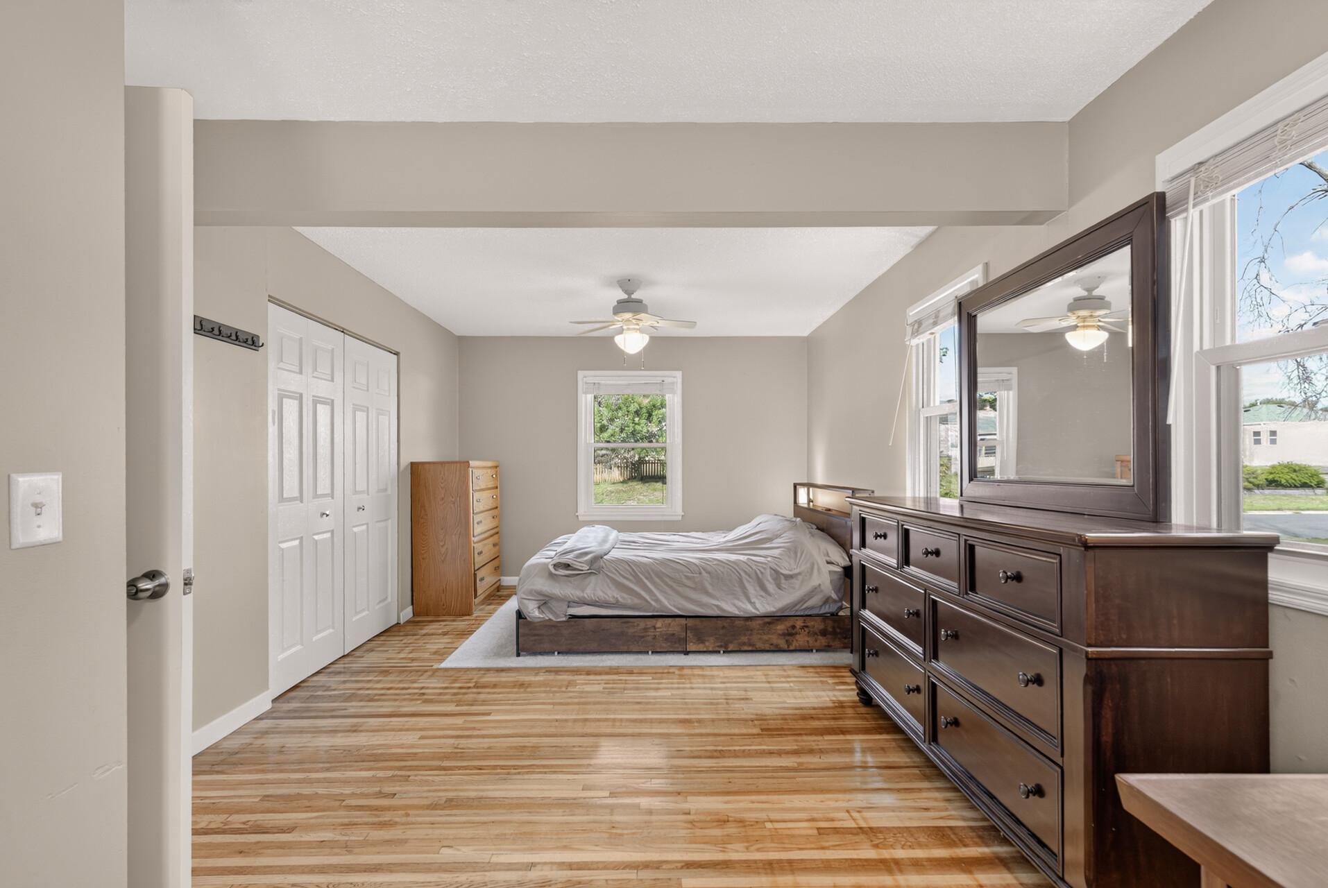4651 3rd Street Ne Property Photo 15